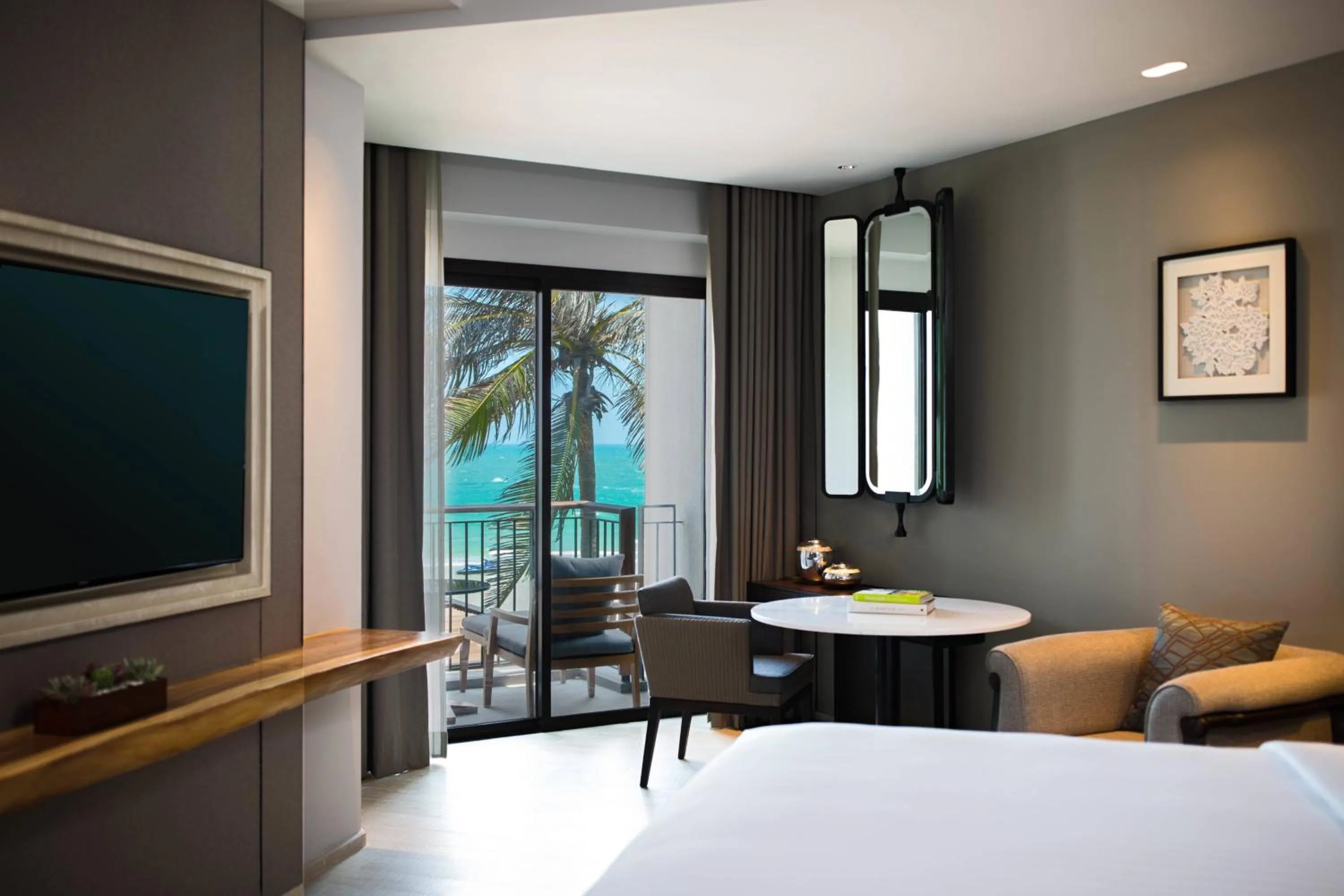 Photo of the whole room, Bed in Hua Hin Marriott Resort and Spa