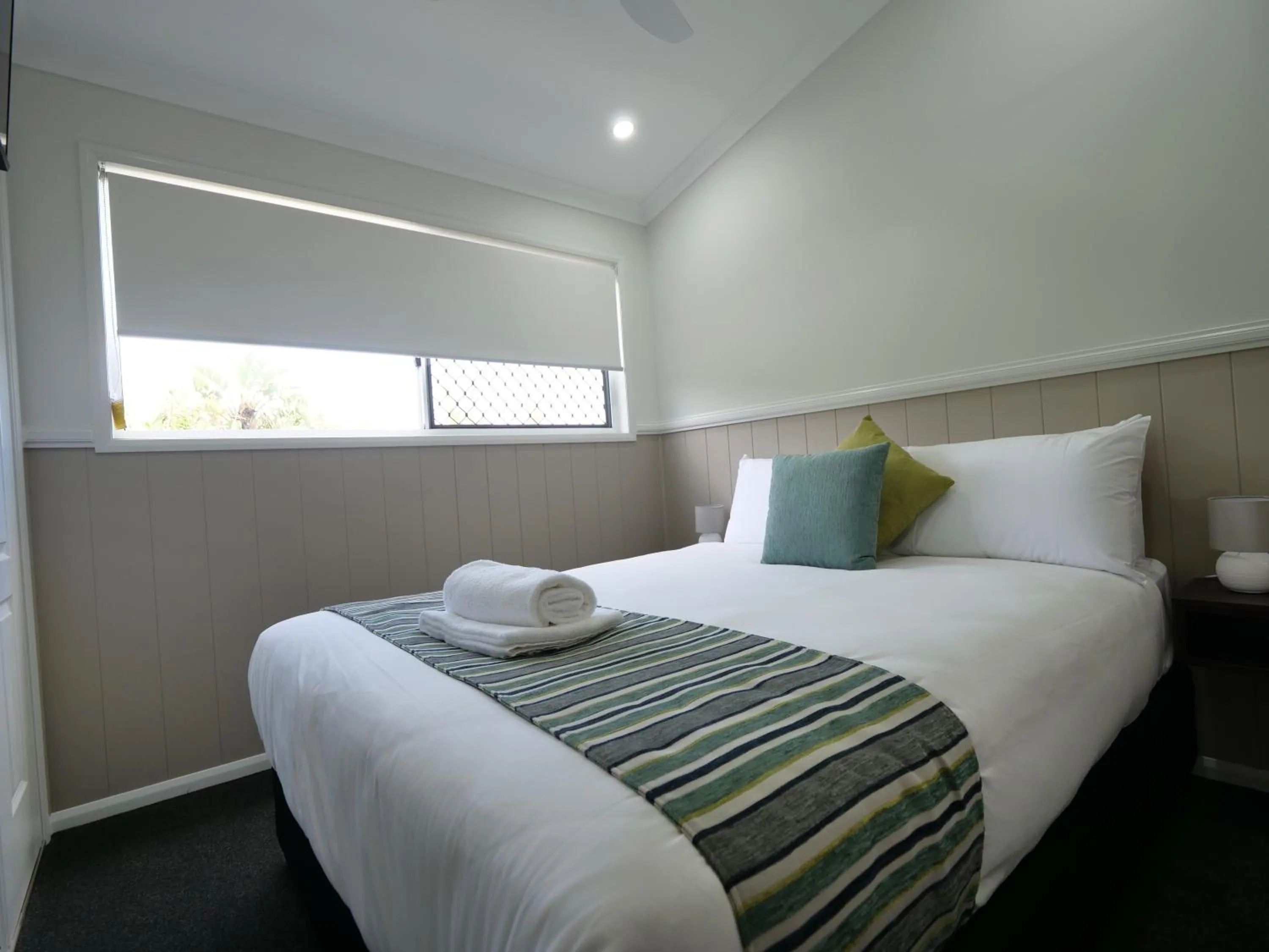 Bedroom, Bed in Ingenia Holidays Soldiers Point