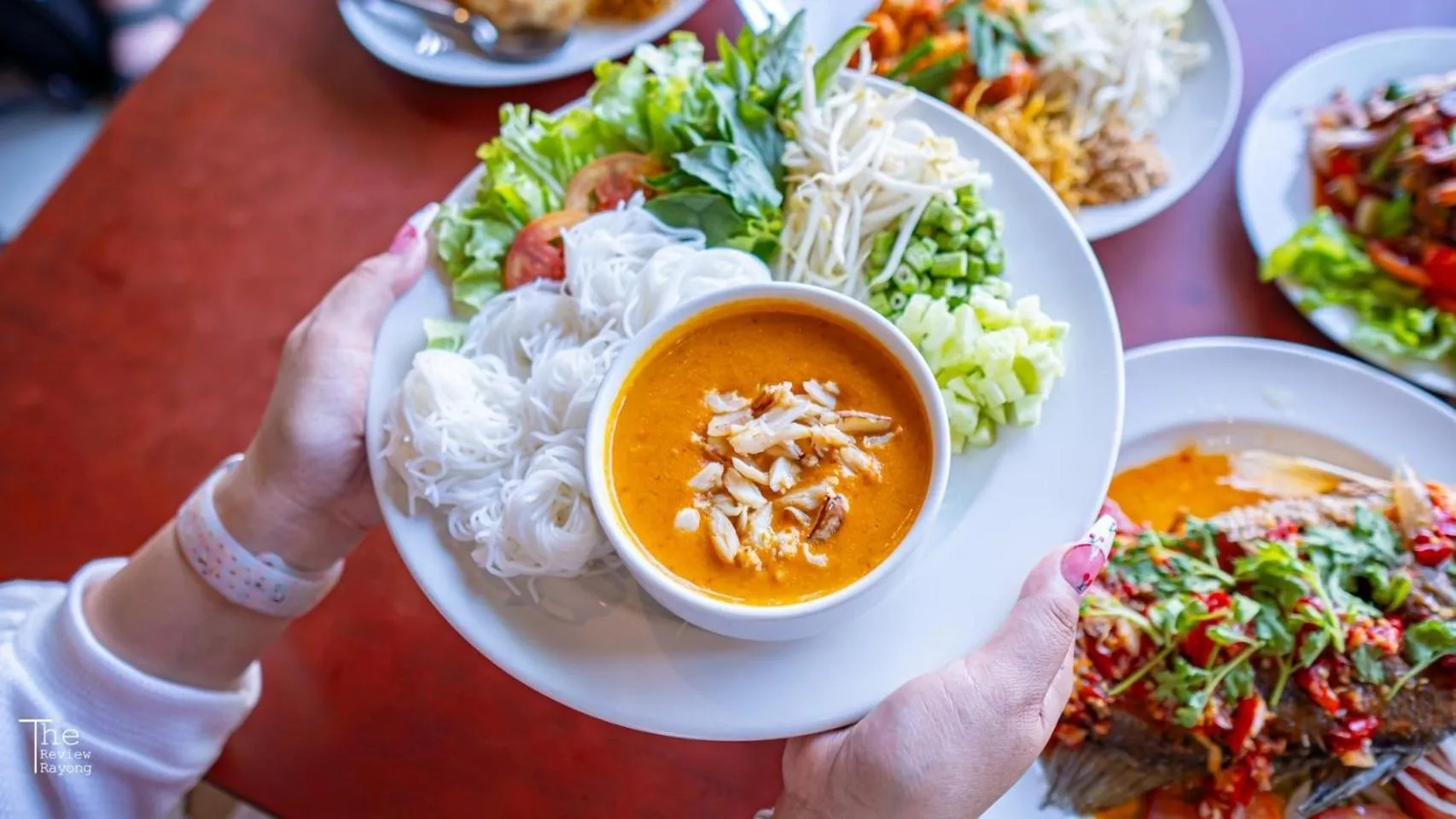 Food in Samed Port View