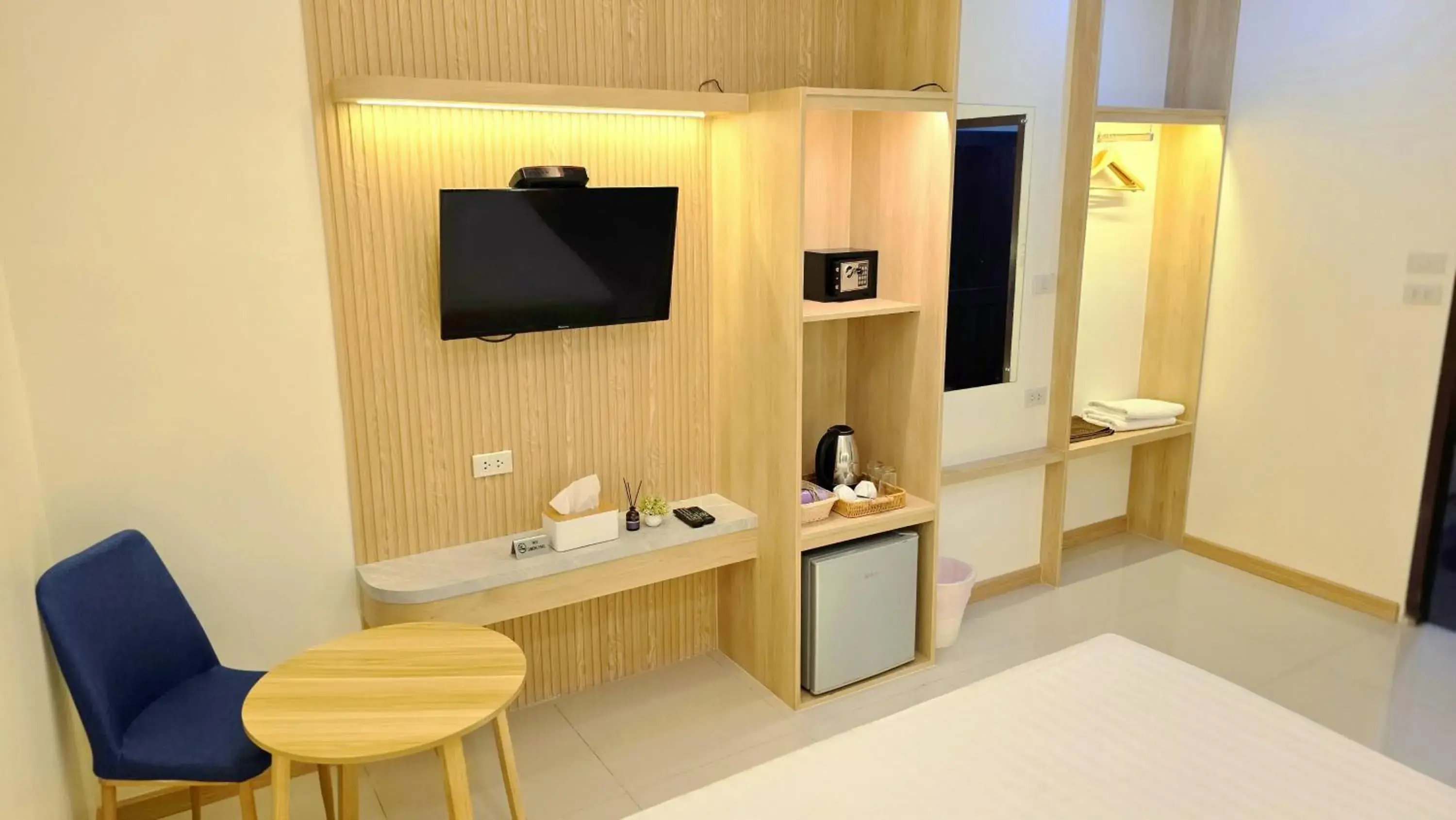 Photo of the whole room in Samed Port View Photo of the whole room in Samed Port View