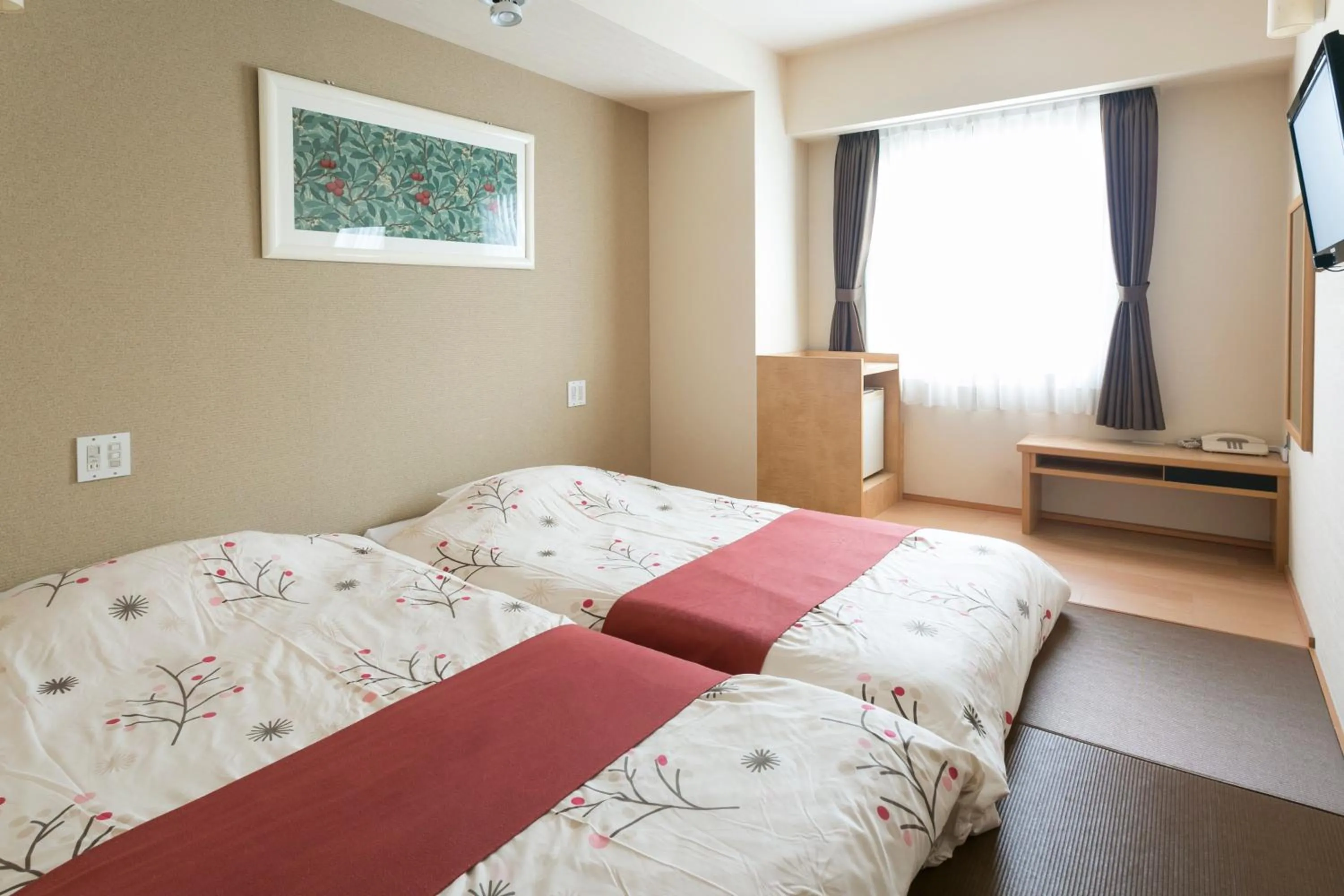 Photo of the whole room, Bed in Hotel Sunshine Tokushima