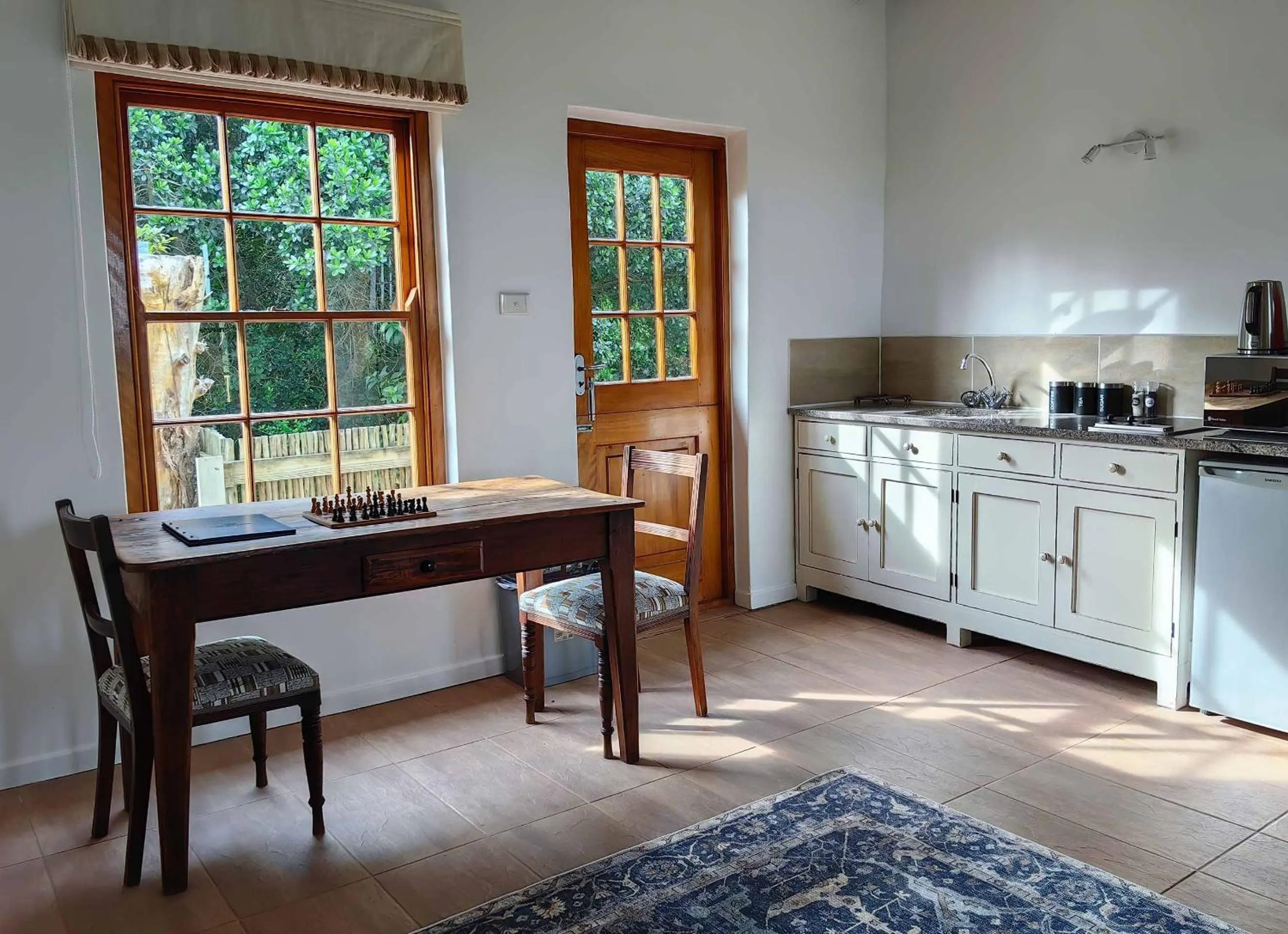 kitchen in Oyster Bay Lodge