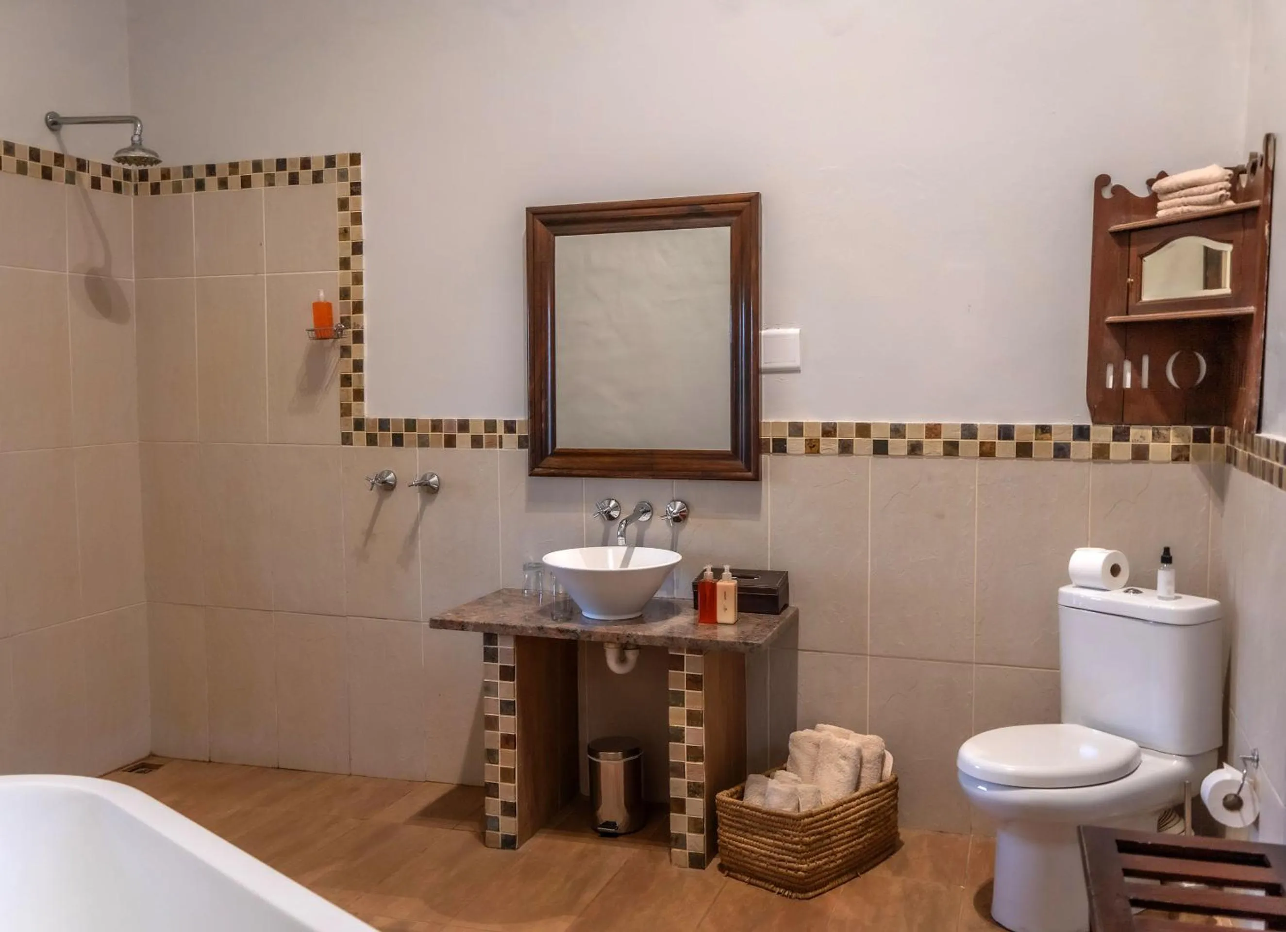 Bathroom in Oyster Bay Lodge