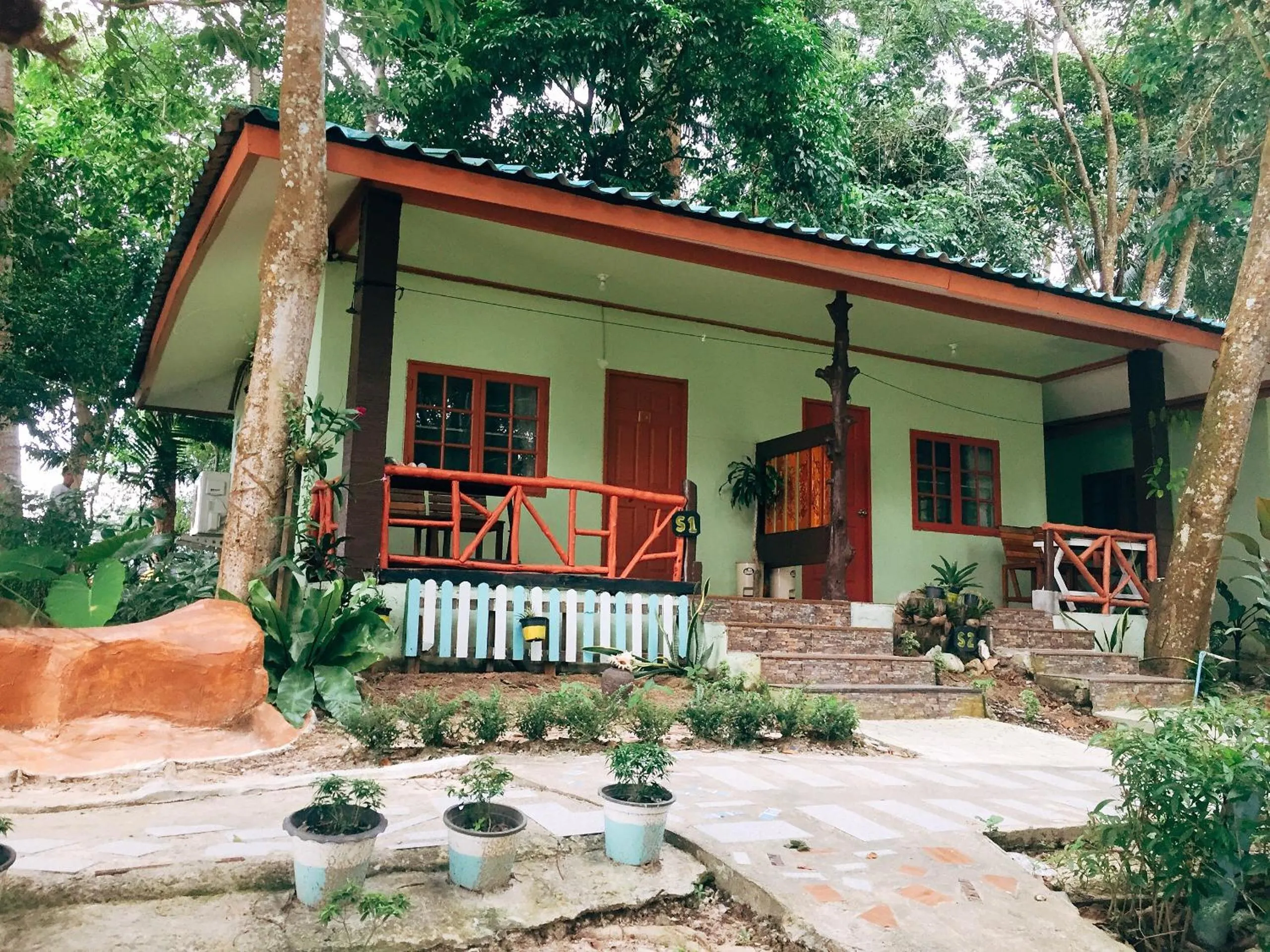 Garden in Koh Mook Garden Beach Resort