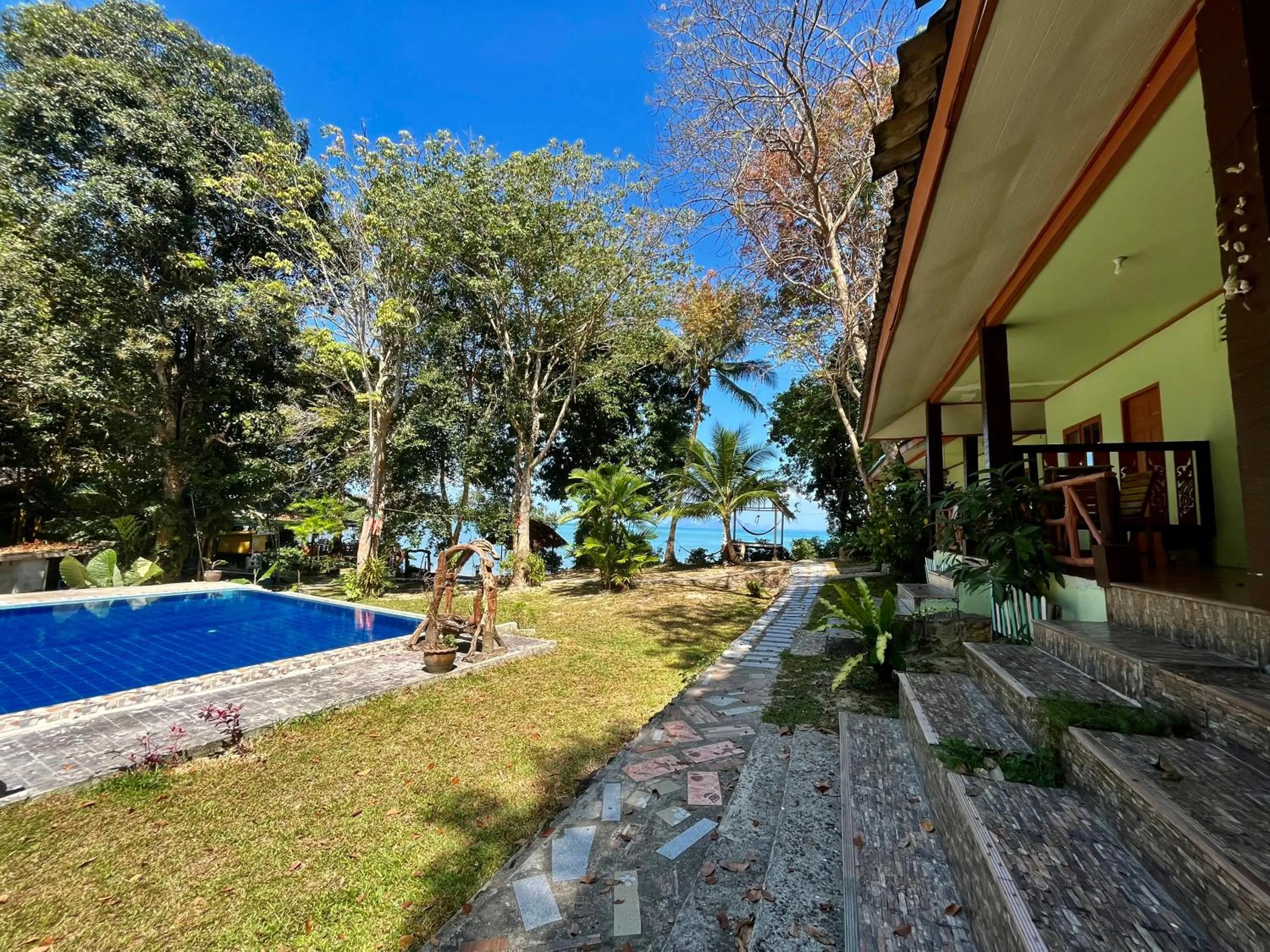 Koh Mook Garden Beach Resort