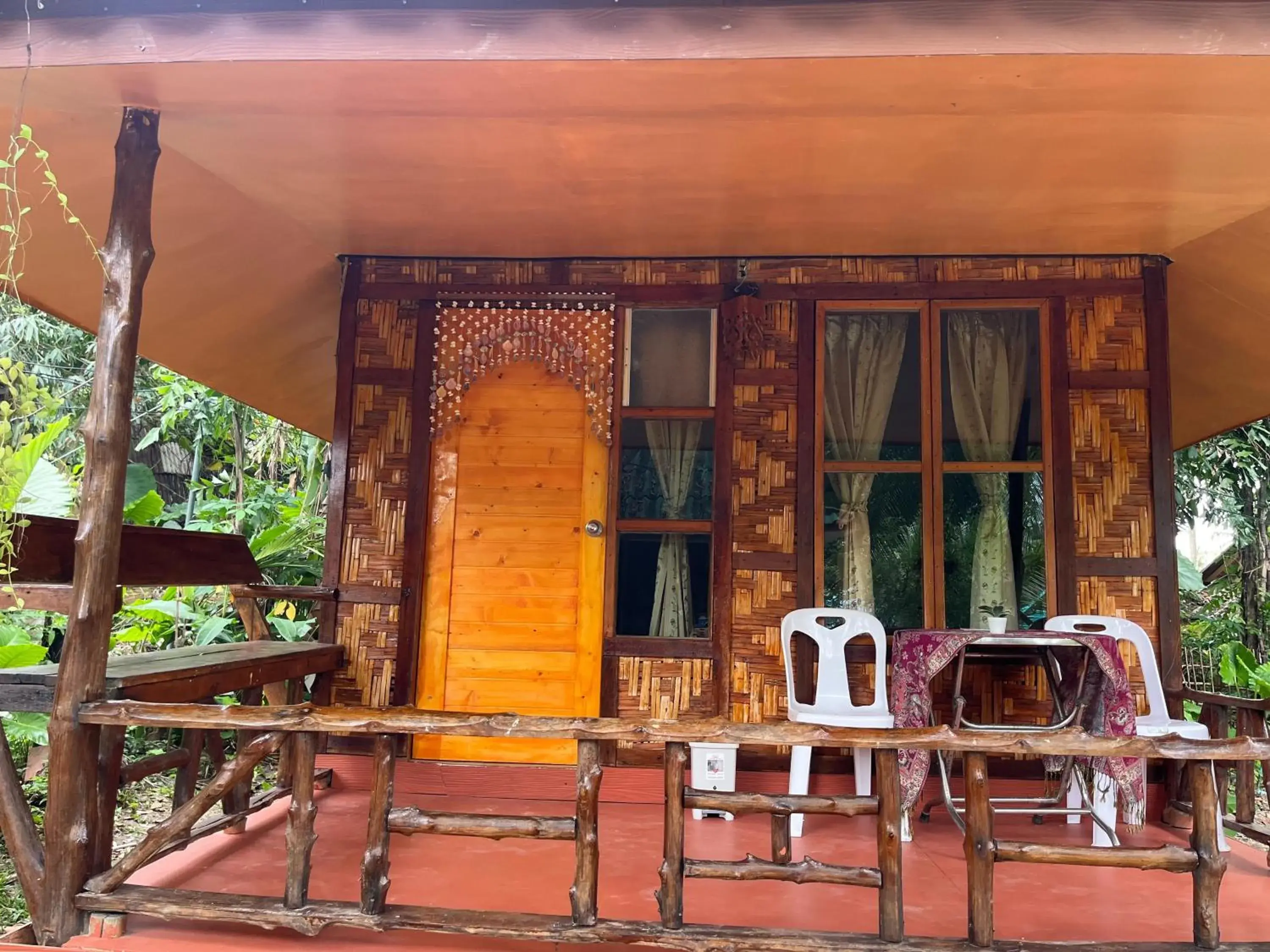 Bungalow in Koh Mook Garden Beach Resort Bungalow in Koh Mook Garden Beach Resort