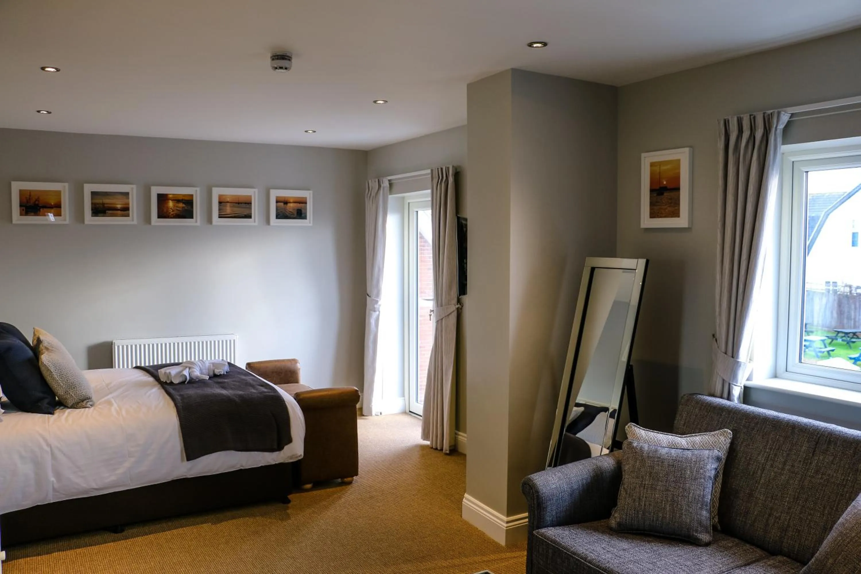 Bed in The Victory at Mersea