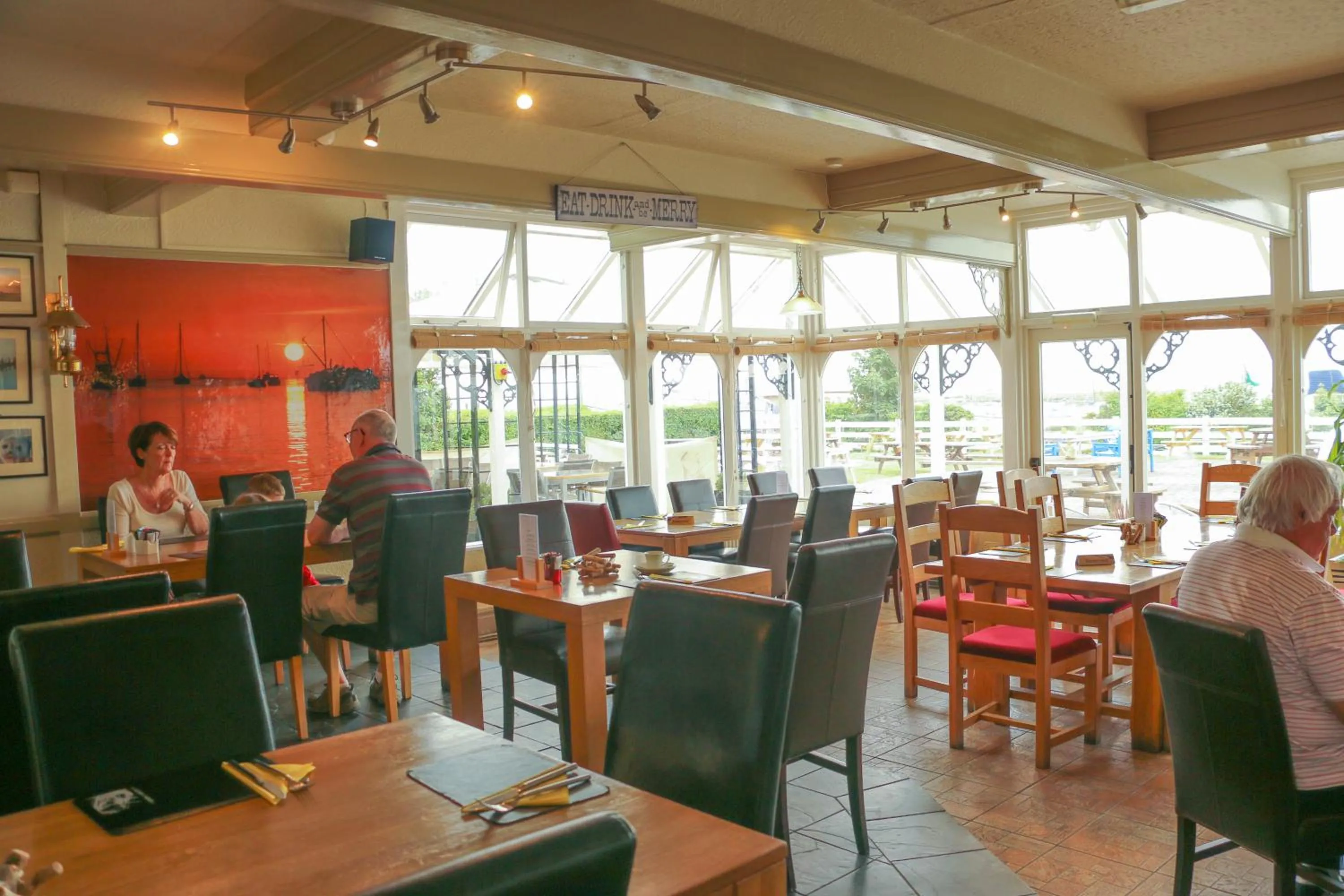 Restaurant/places to eat in The Victory at Mersea