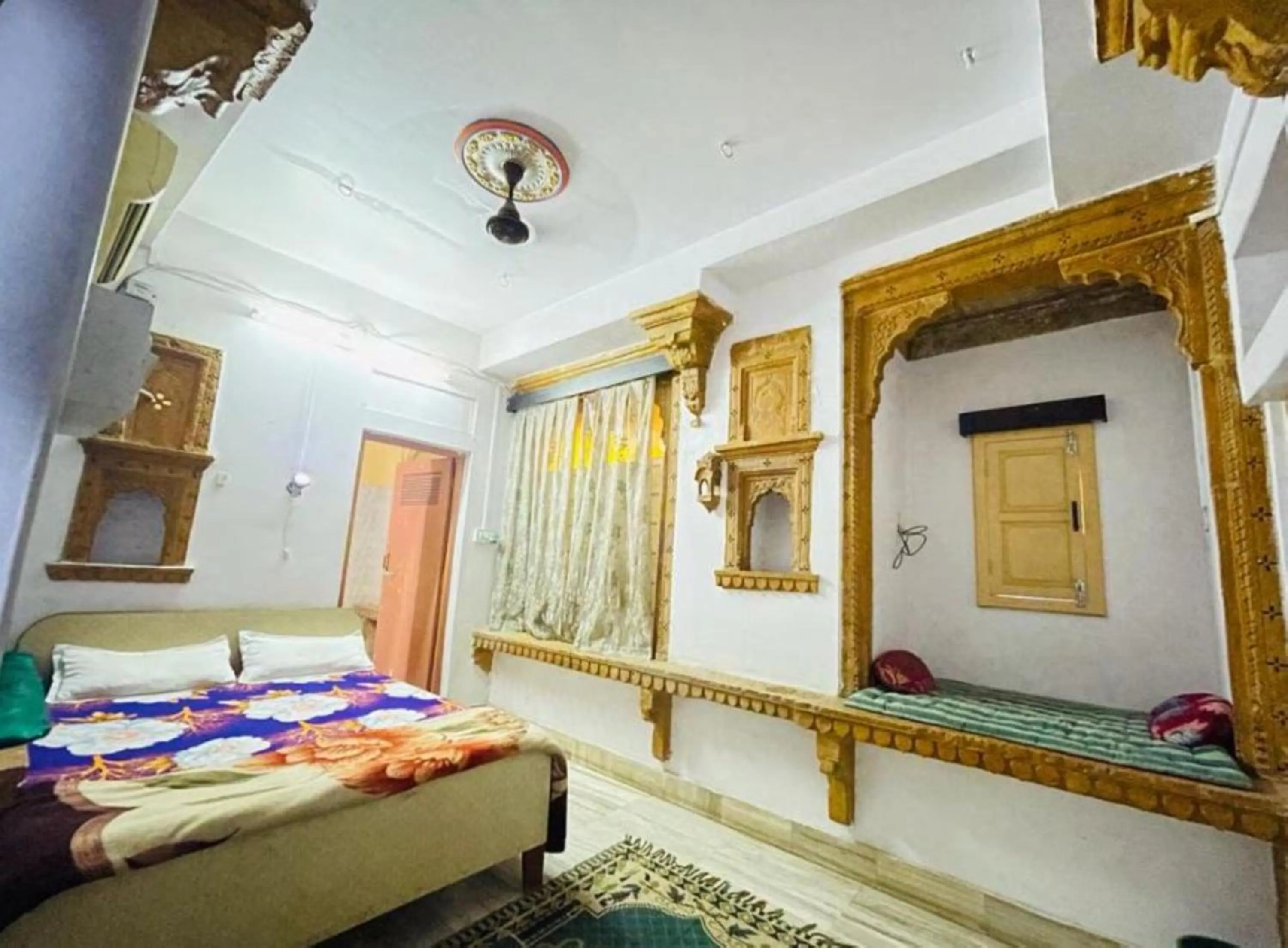 Deluxe Family Room in The Jeet Mahal Hotel