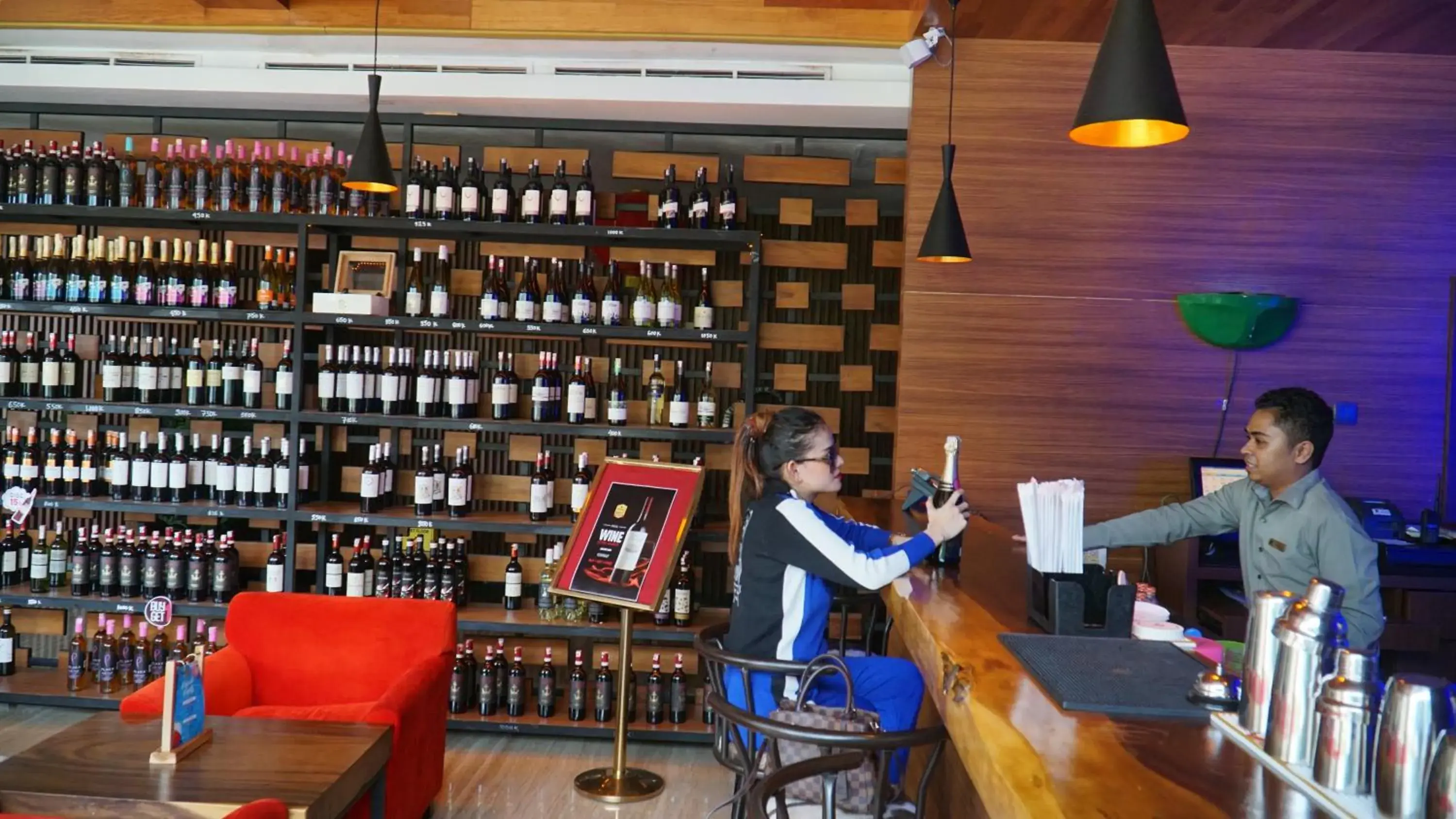 Lounge or bar in Sotis Hotel Kupang Lounge or bar in Sotis Hotel Kupang