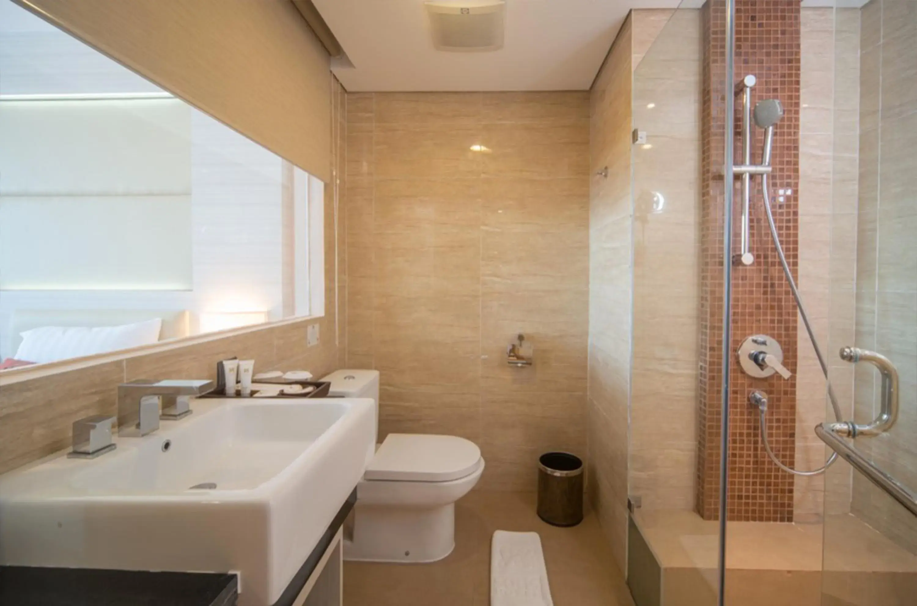 Bathroom in Sotis Hotel Kupang Bathroom in Sotis Hotel Kupang