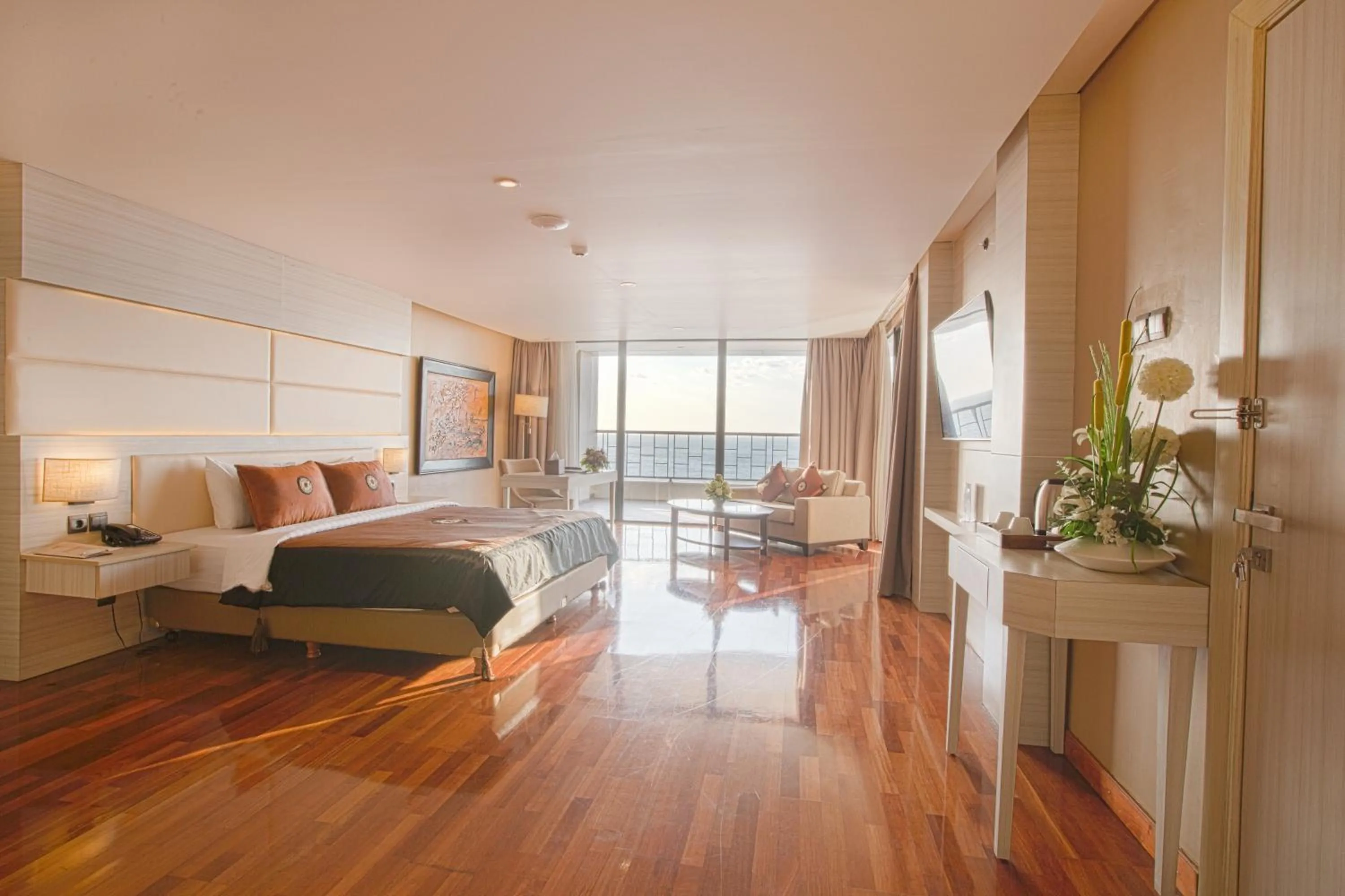 Bedroom, Bed in Sotis Hotel Kupang