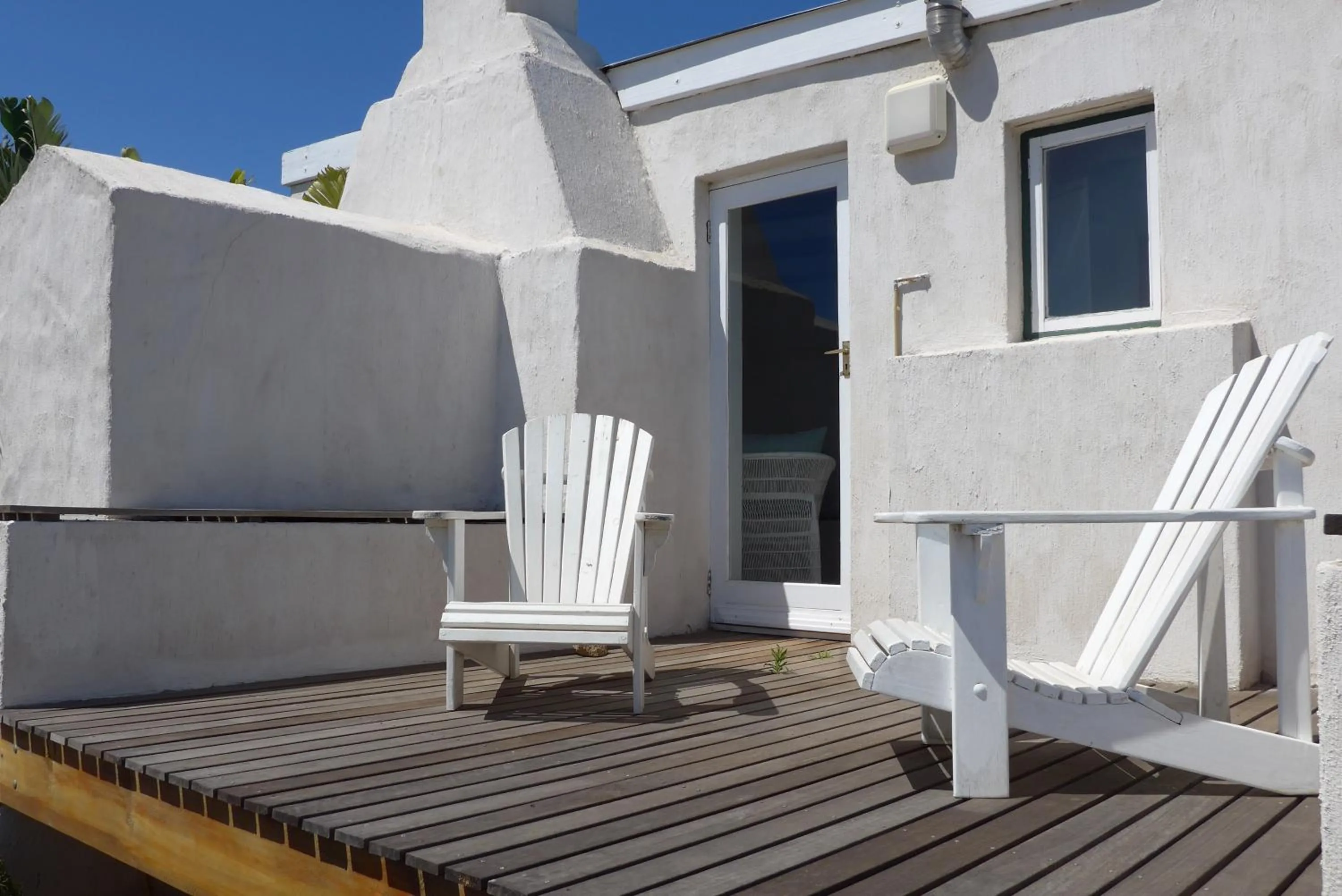 Patio in !Khwa ttu