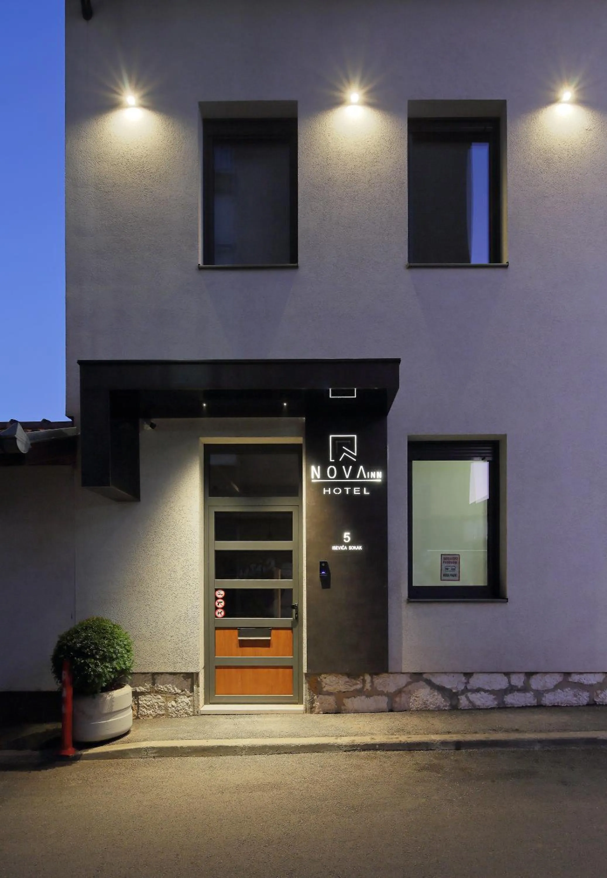 Property building in Hotel NOVA Inn Sarajevo