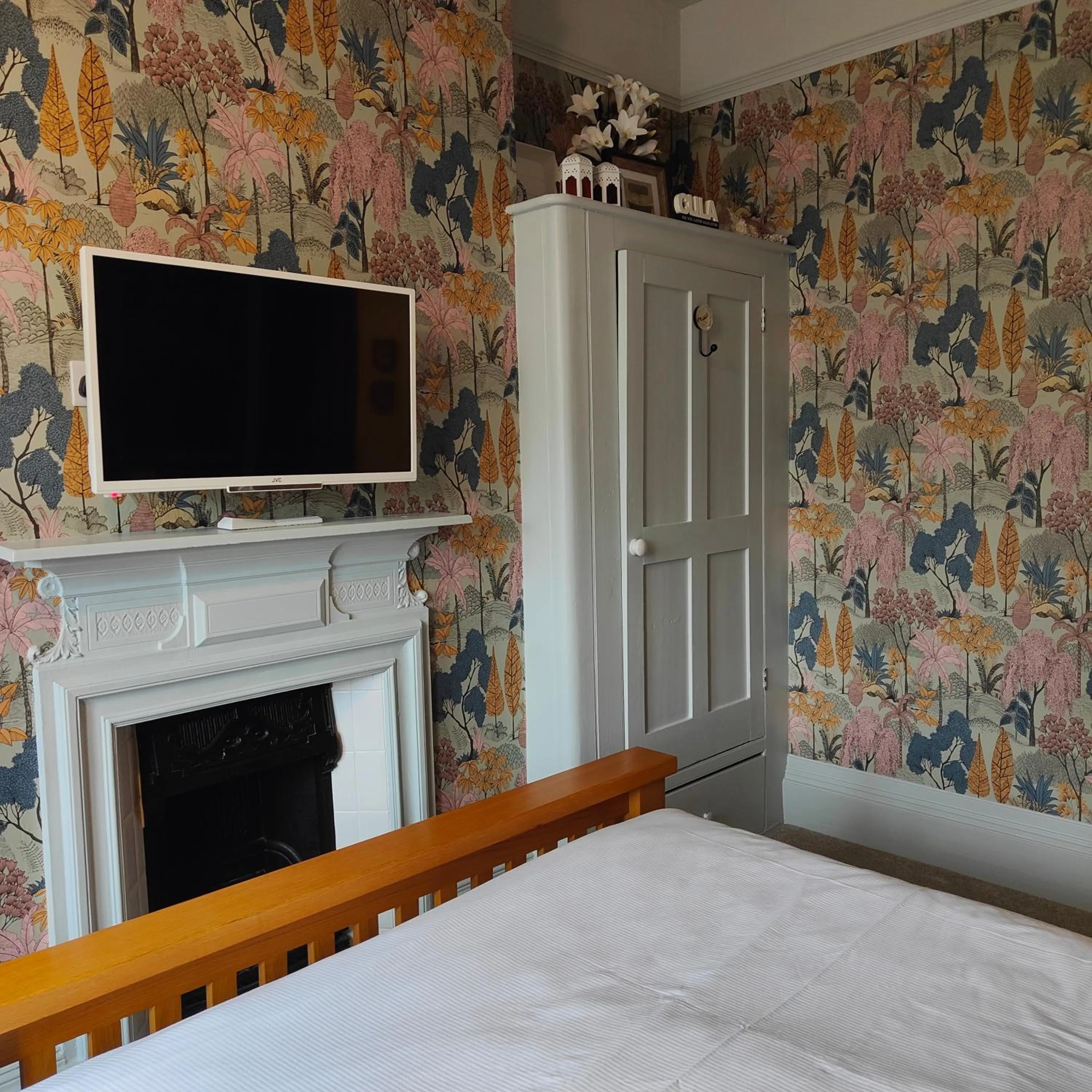 Bed in The Corner House