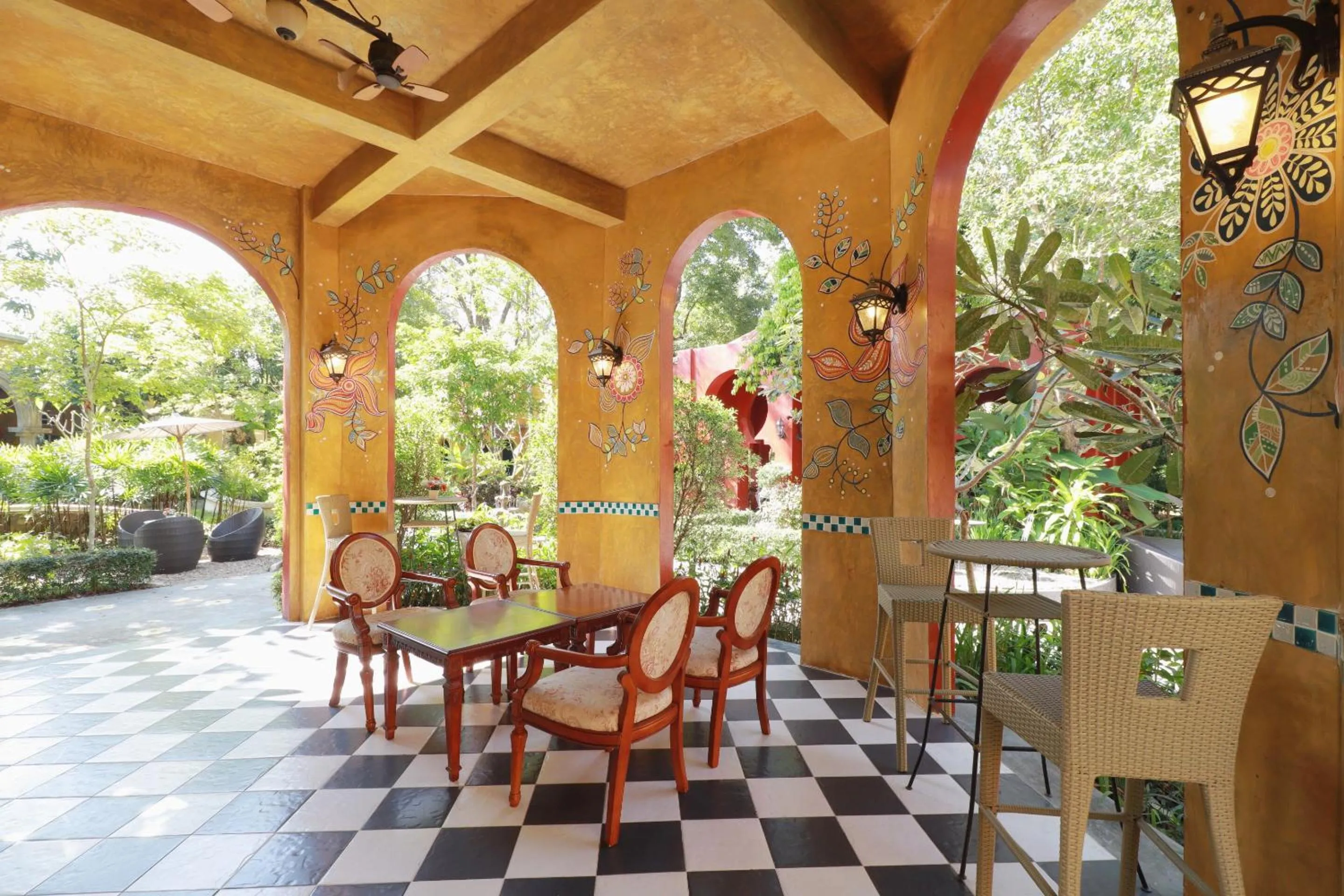 Lobby or reception in Capital O 469 At Nata Chiangmai Chic View