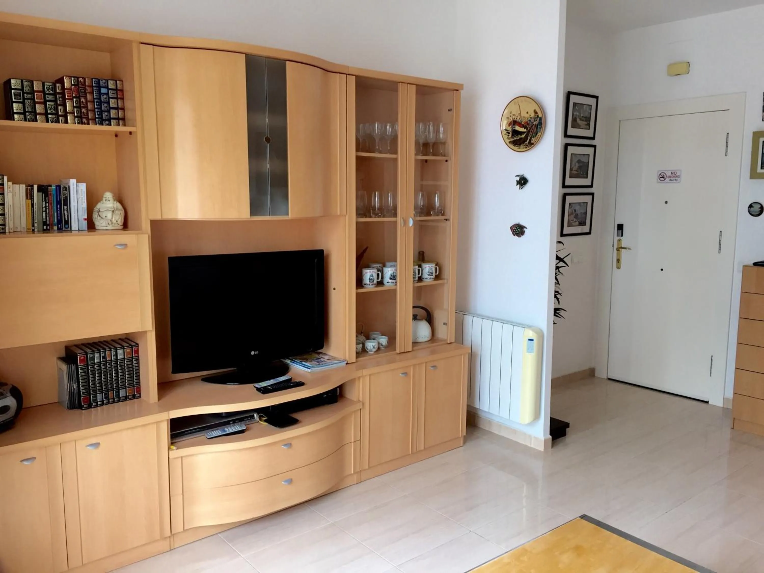 Library in Sitges Seafront RIBERA