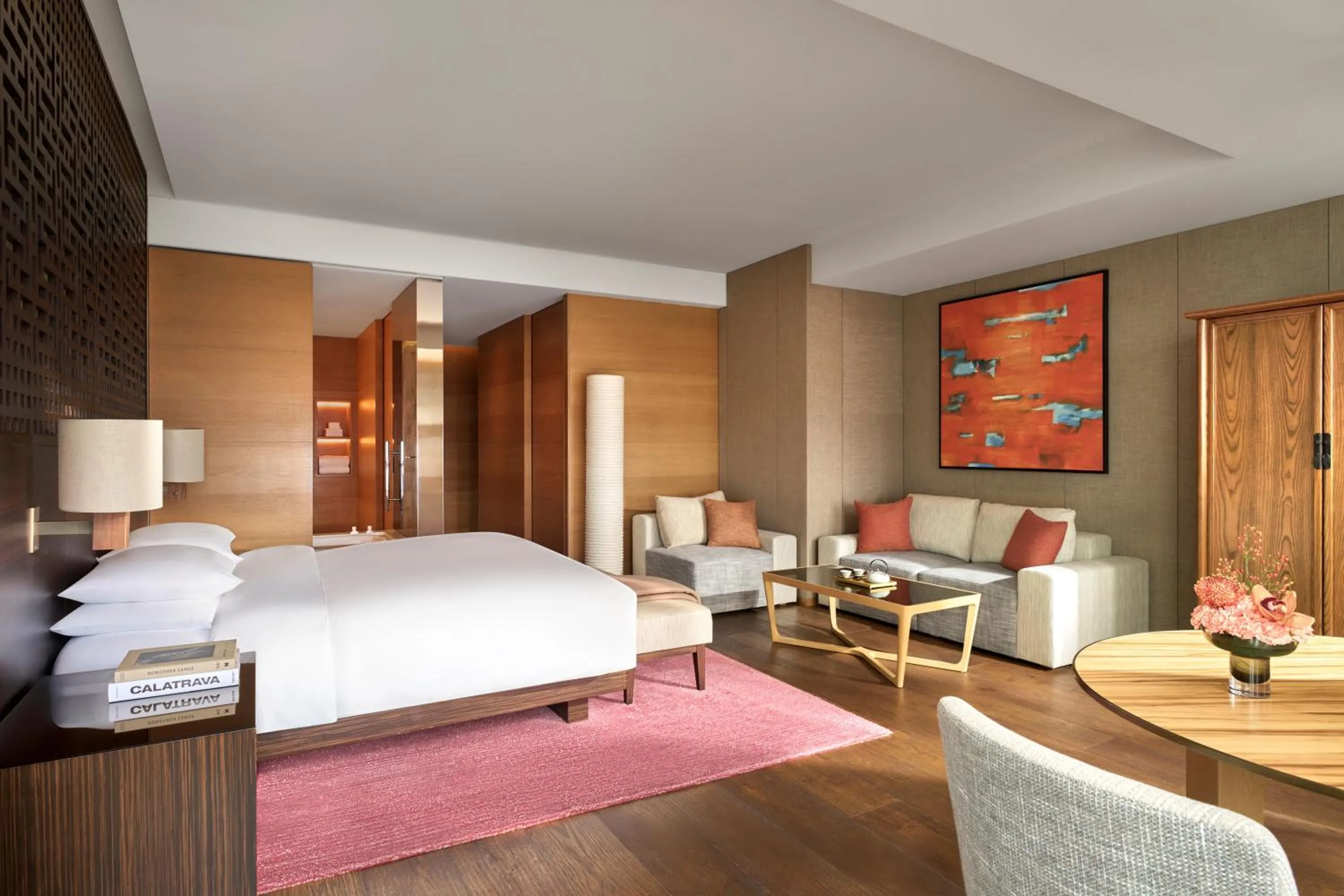 Photo of the whole room, Bed in Park Hyatt Guangzhou