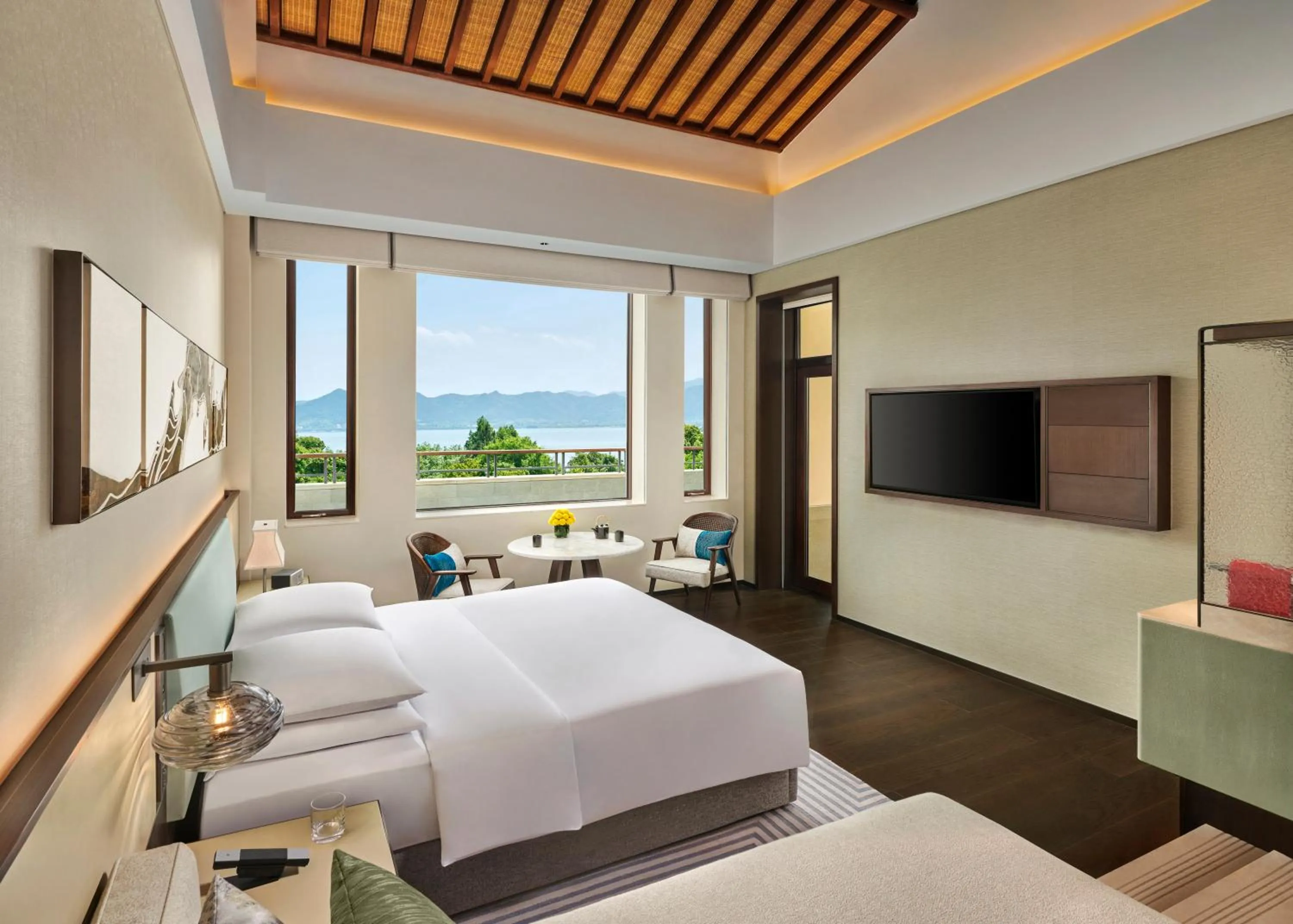 Bed in Park Hyatt Ningbo Resort & Spa