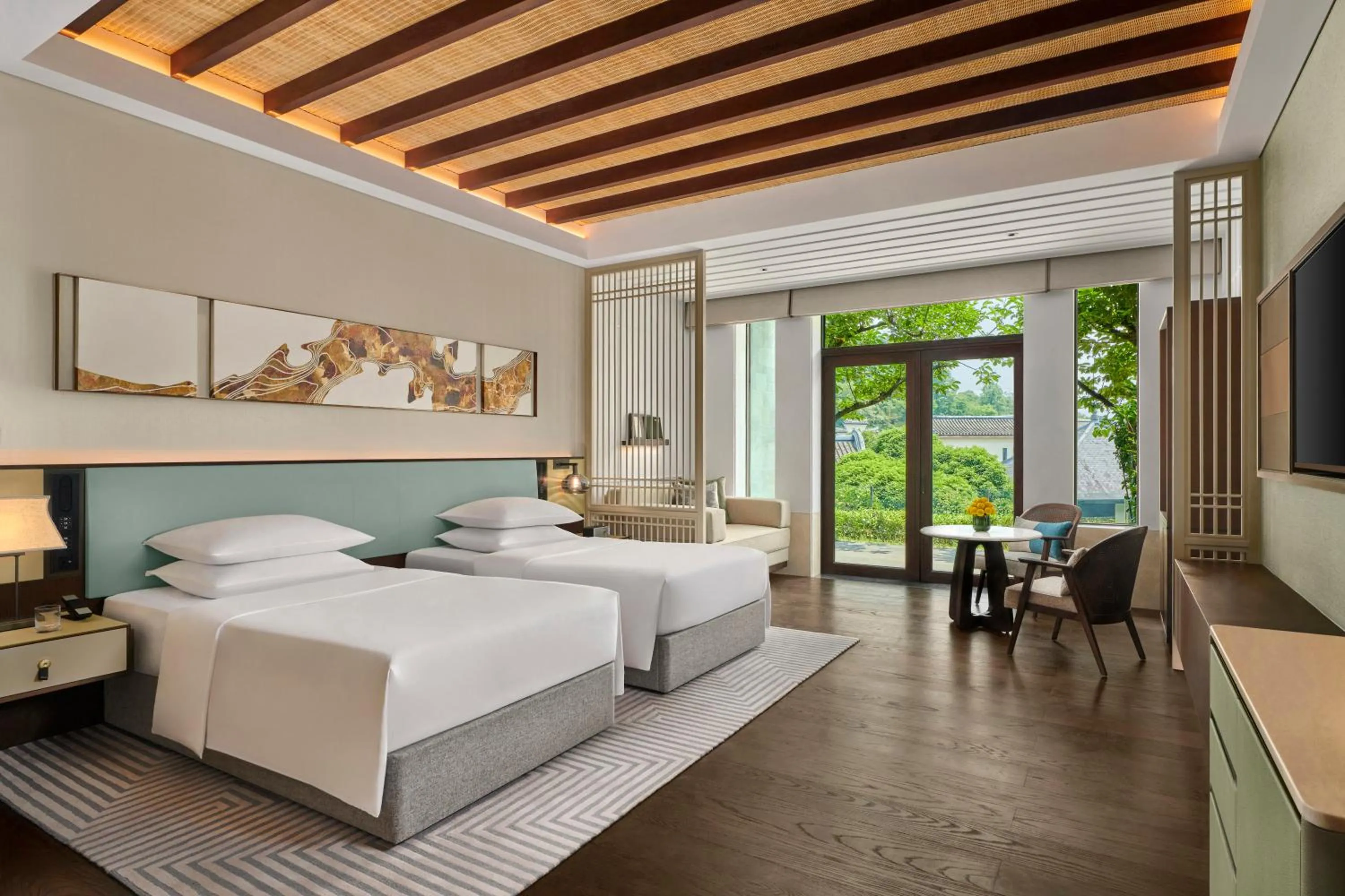 Photo of the whole room, Bed in Park Hyatt Ningbo Resort & Spa