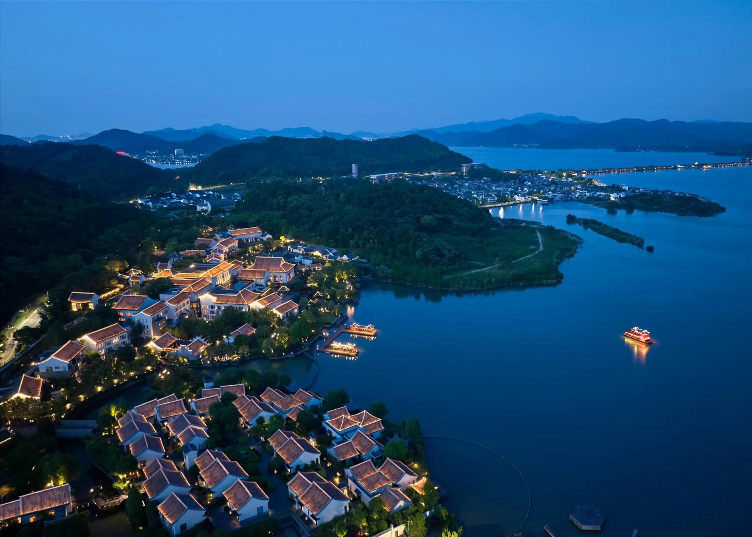 Night in Park Hyatt Ningbo Resort & Spa