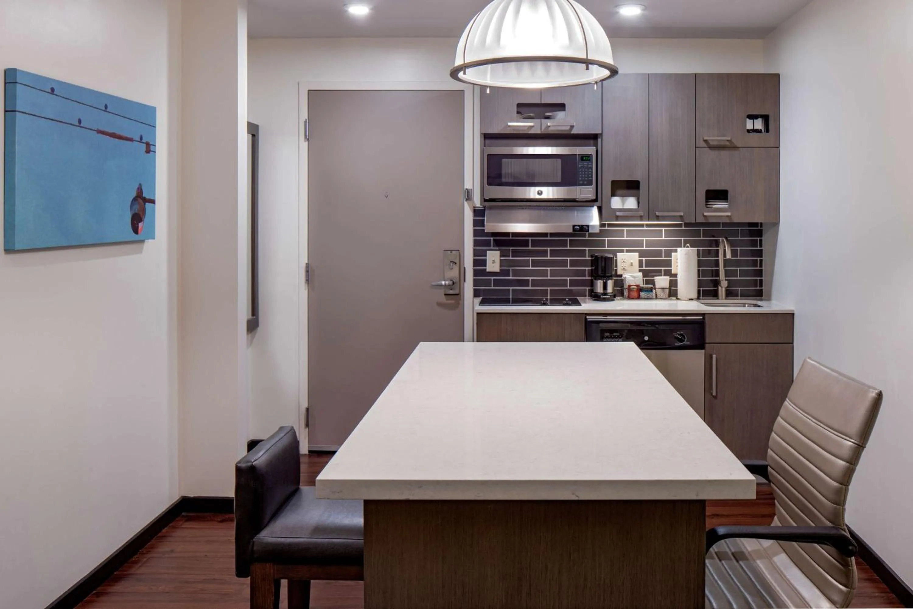 Bedroom in Hyatt House New Orleans Downtown