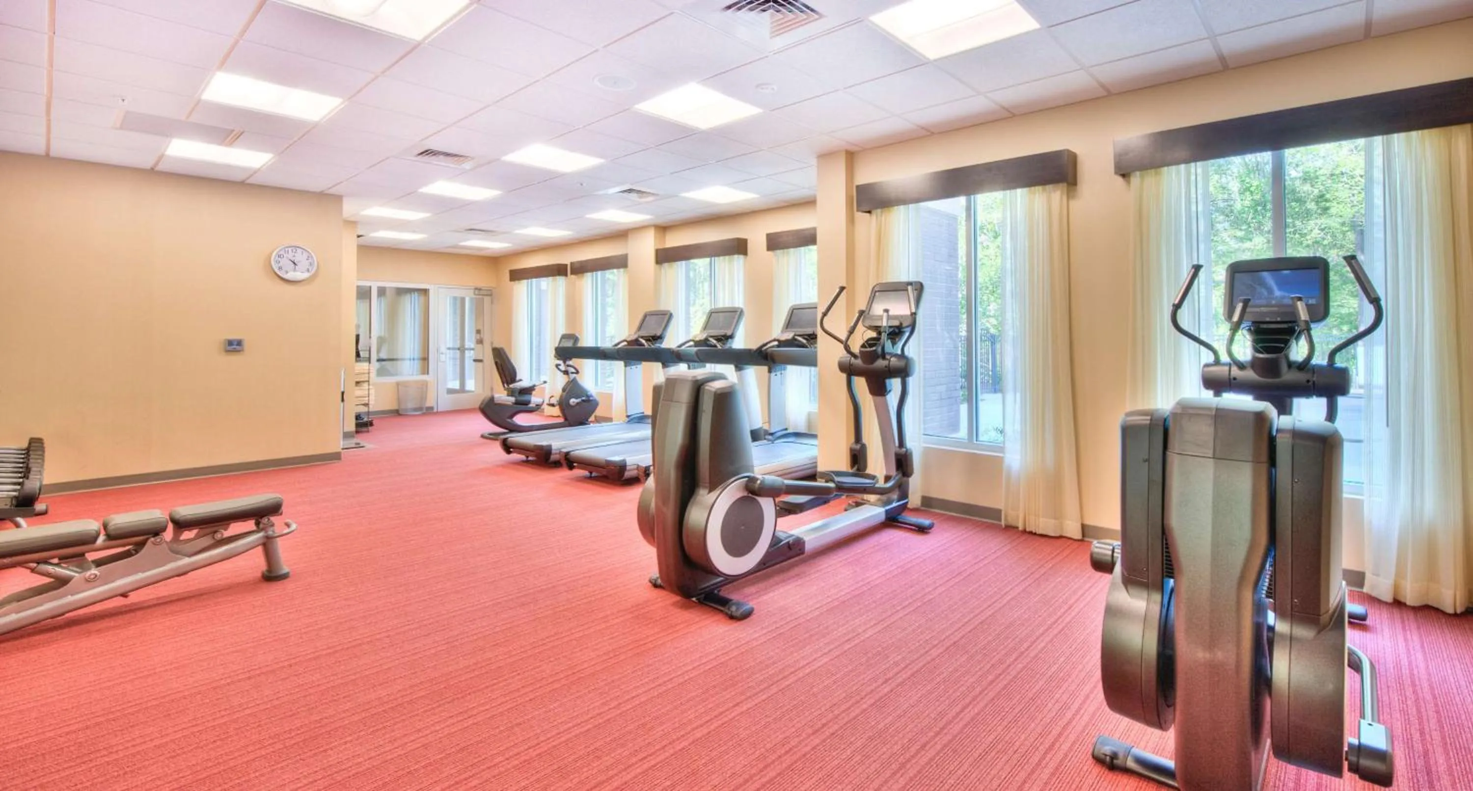 Fitness centre/facilities in Hyatt Place Durham Southpoint