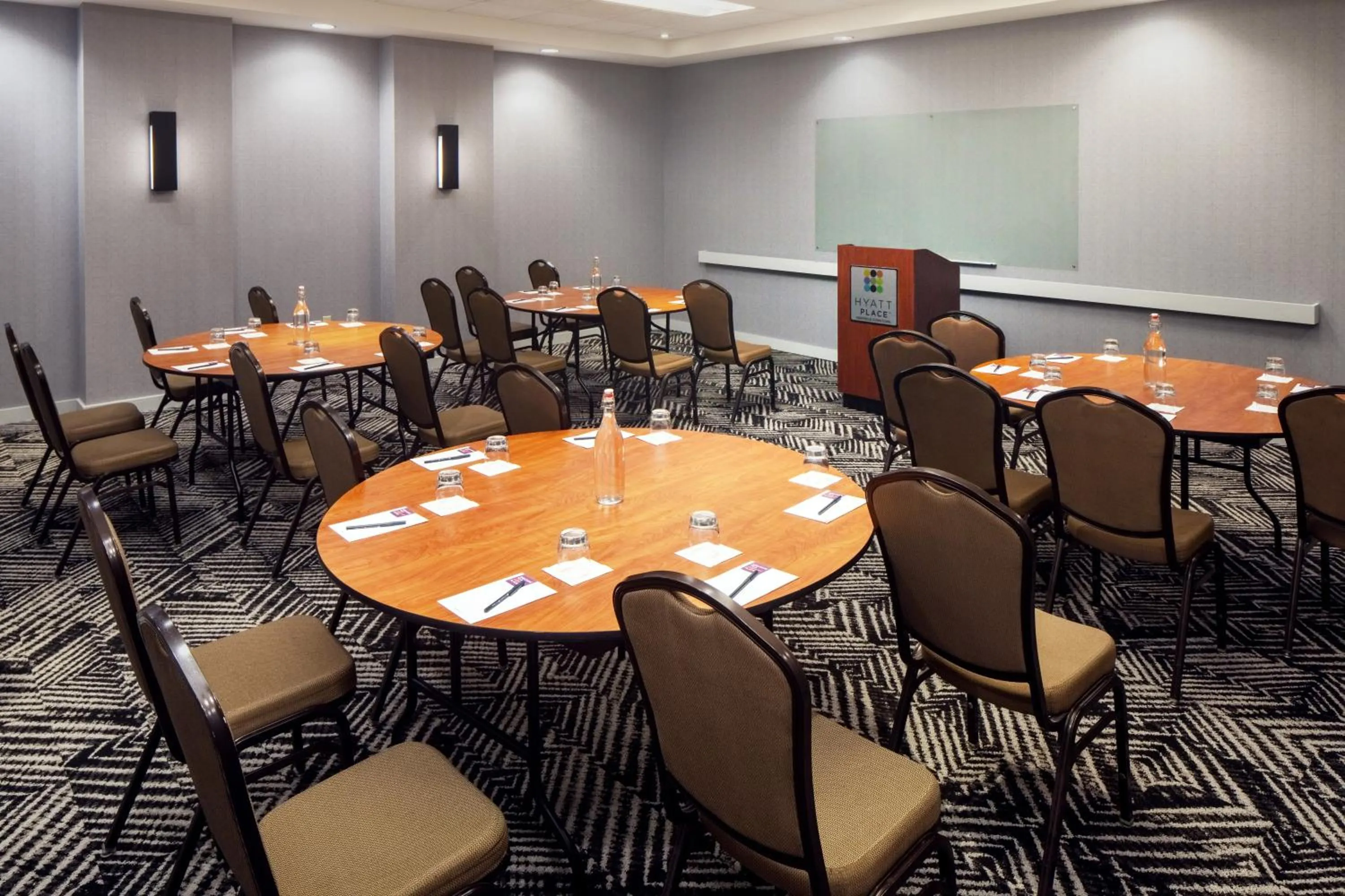 Meeting/conference room in Hyatt Place Nashville Downtown