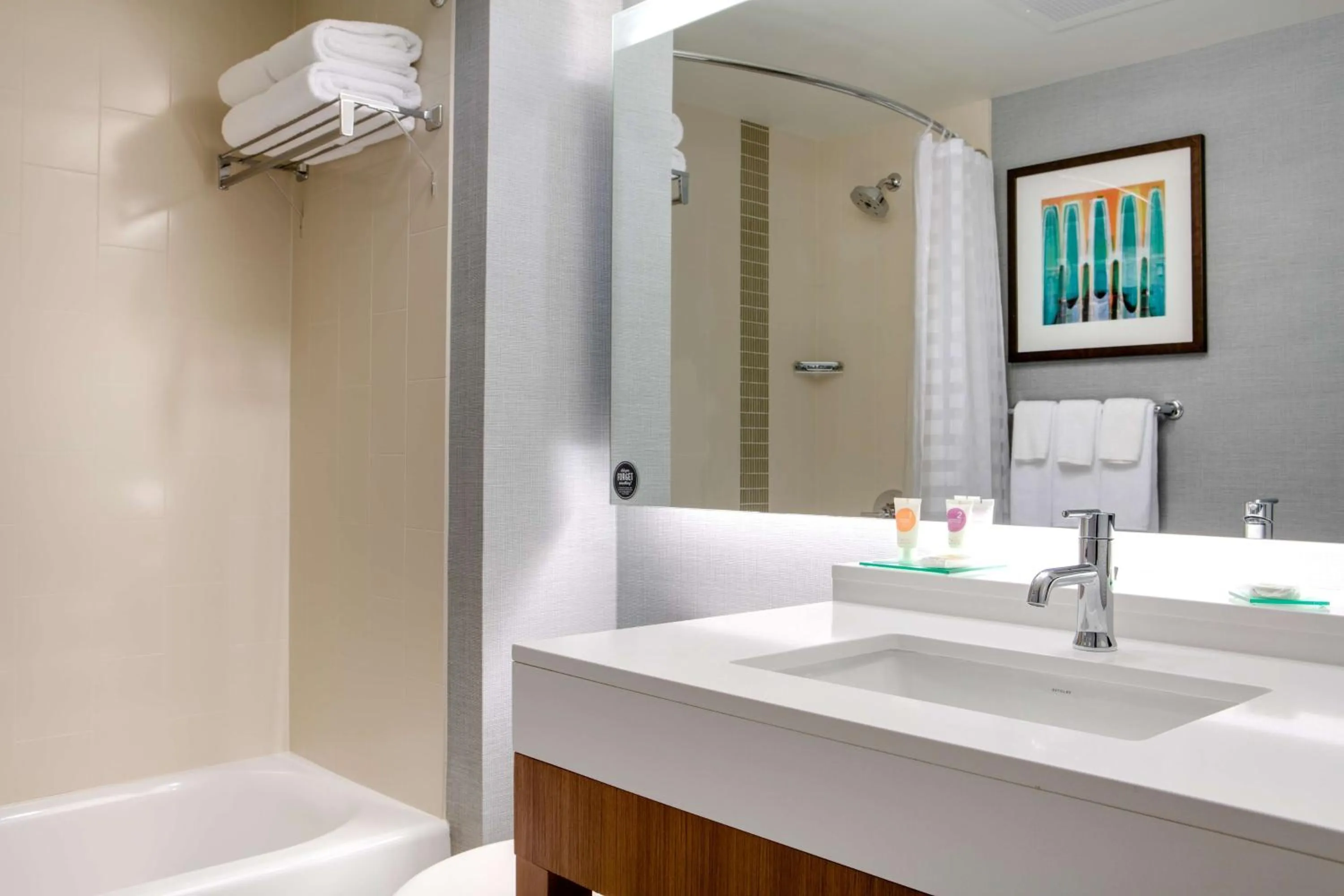 Bathroom in Hyatt Place Kansas City Lenexa City Center