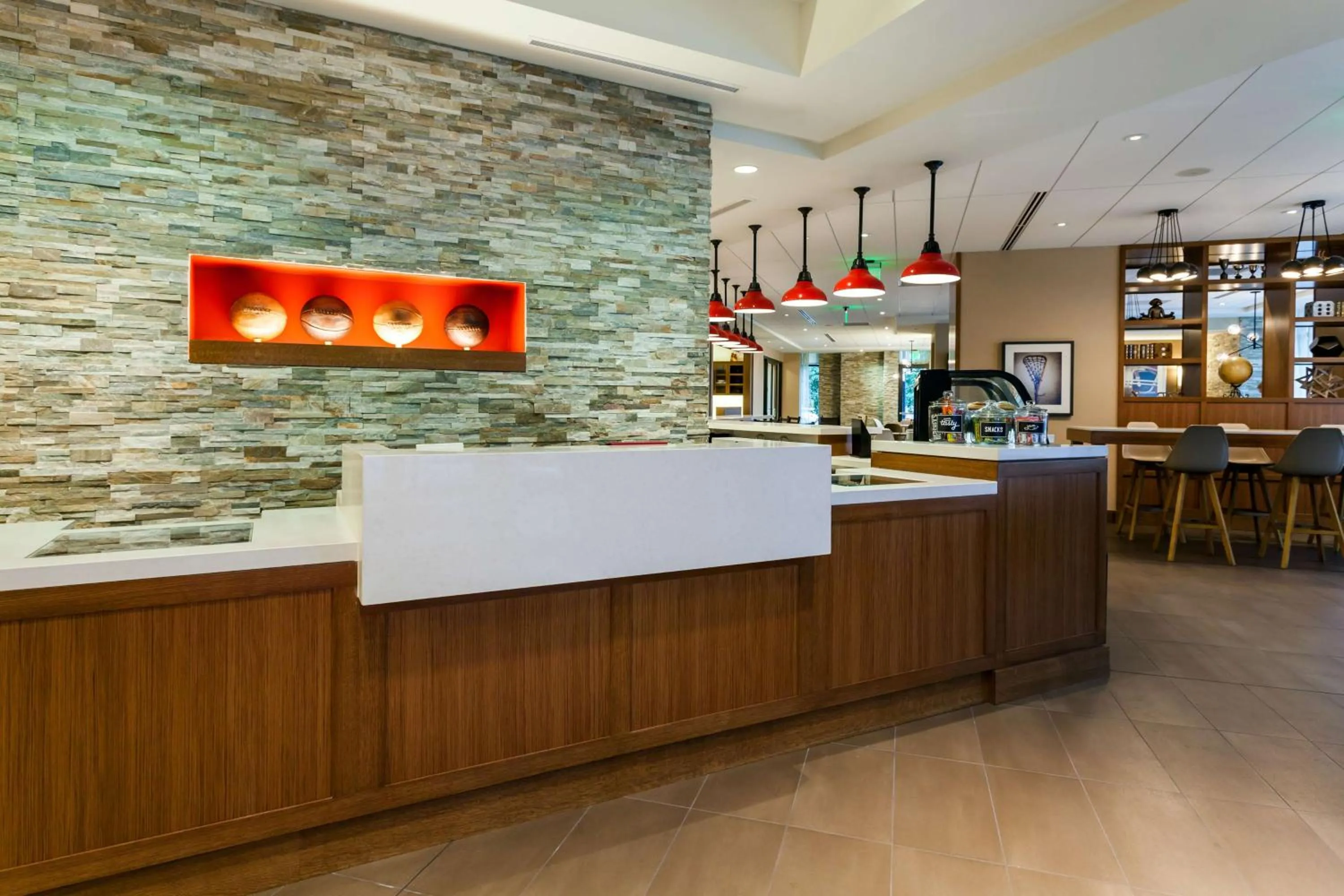 Restaurant/places to eat in Hyatt Place Bloomington Indiana