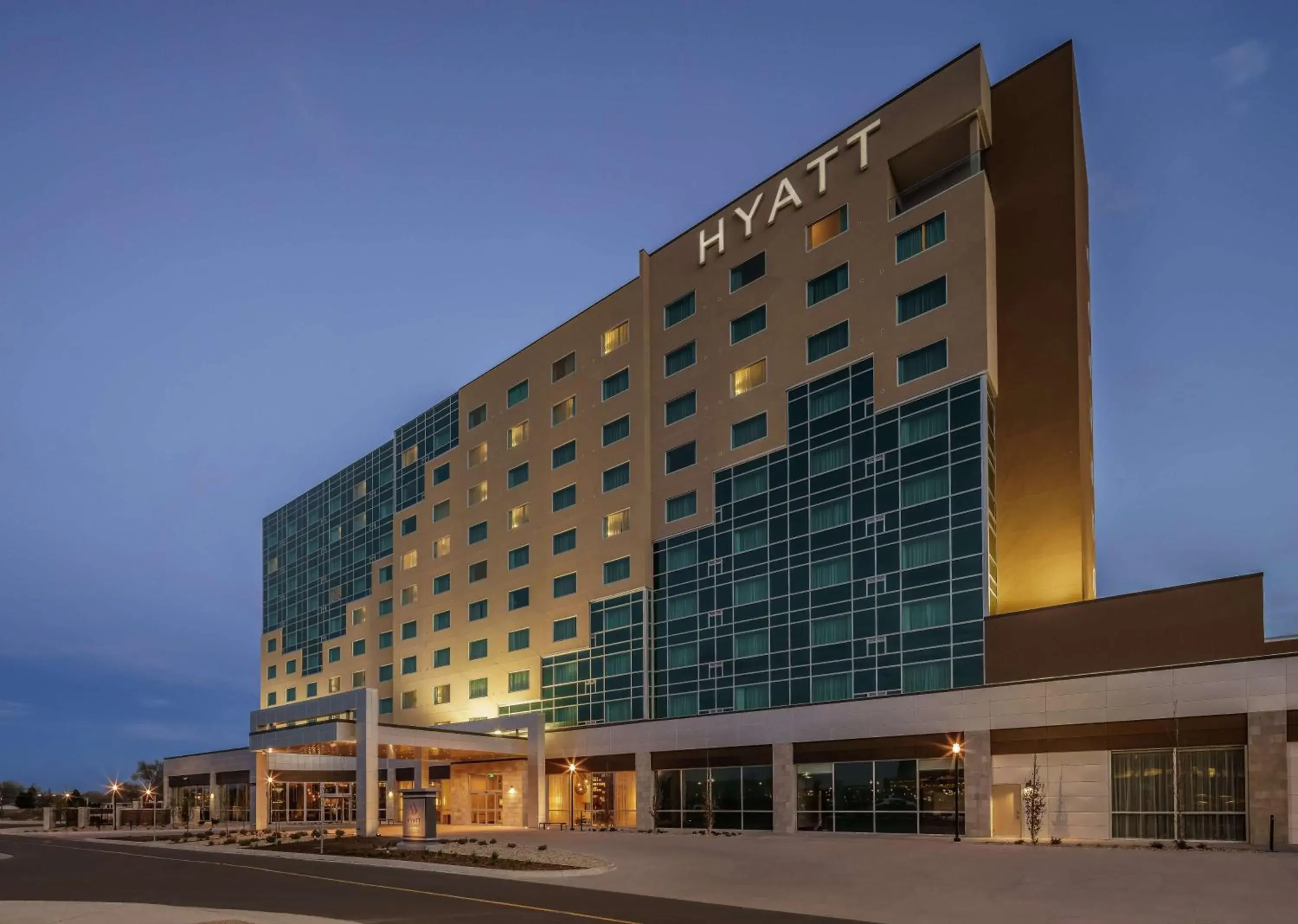 Property building in Hyatt Regency Aurora-Denver Conference Center Property building in Hyatt Regency Aurora-Denver Conference Center