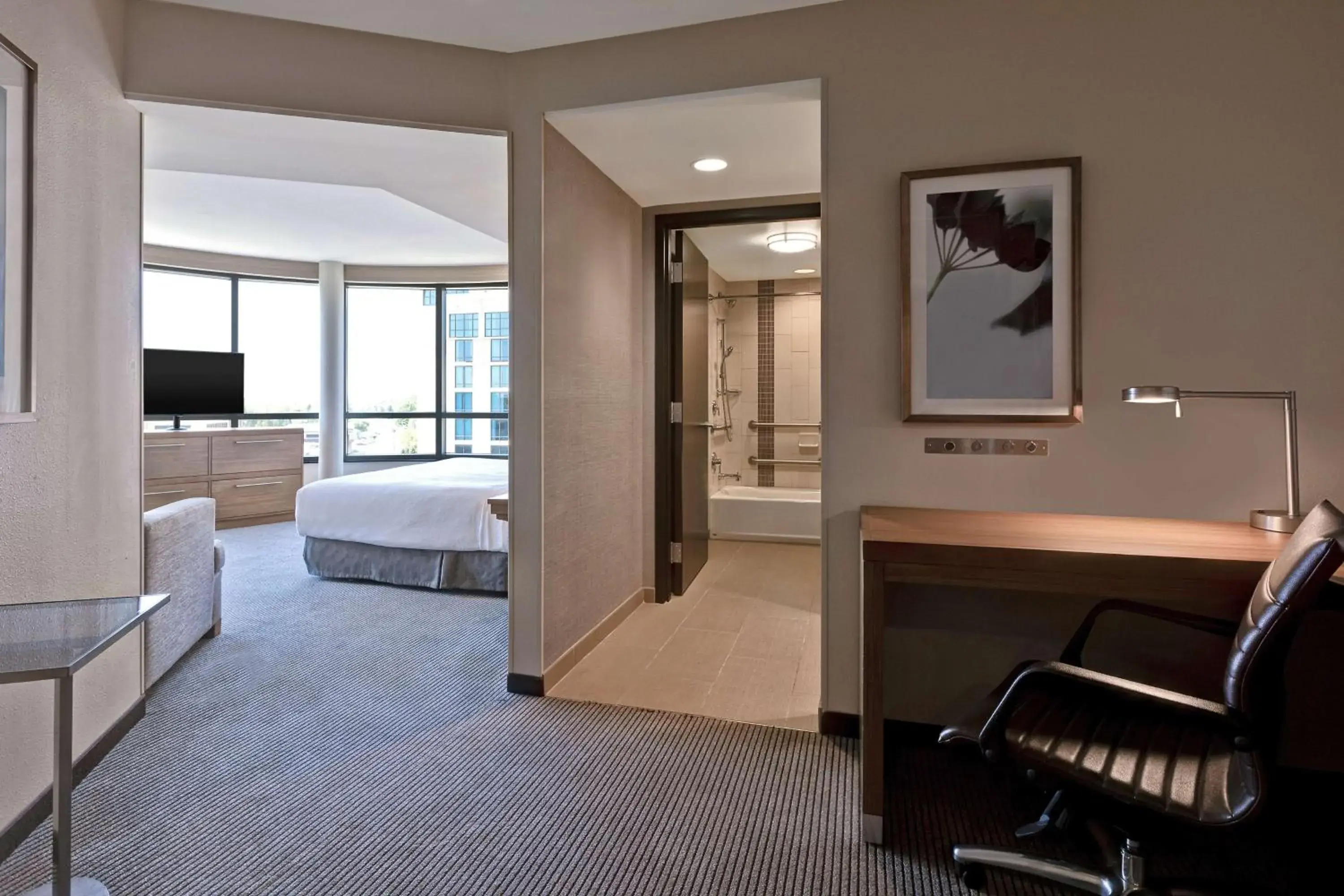 Bedroom, Bed in Hyatt Place Bloomington / Normal Bedroom, Bed in Hyatt Place Bloomington / Normal