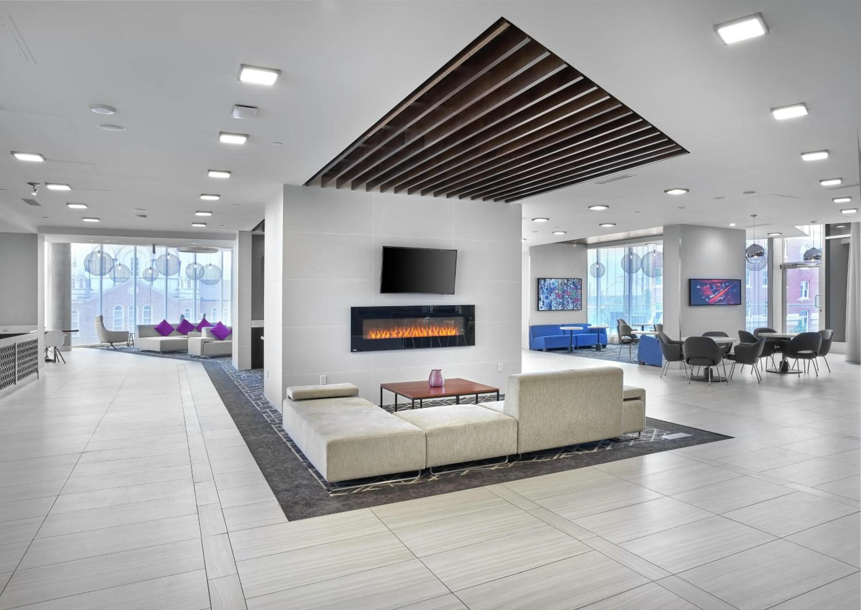 Lobby or reception in DoubleTree by Hilton Edmonton Downtown