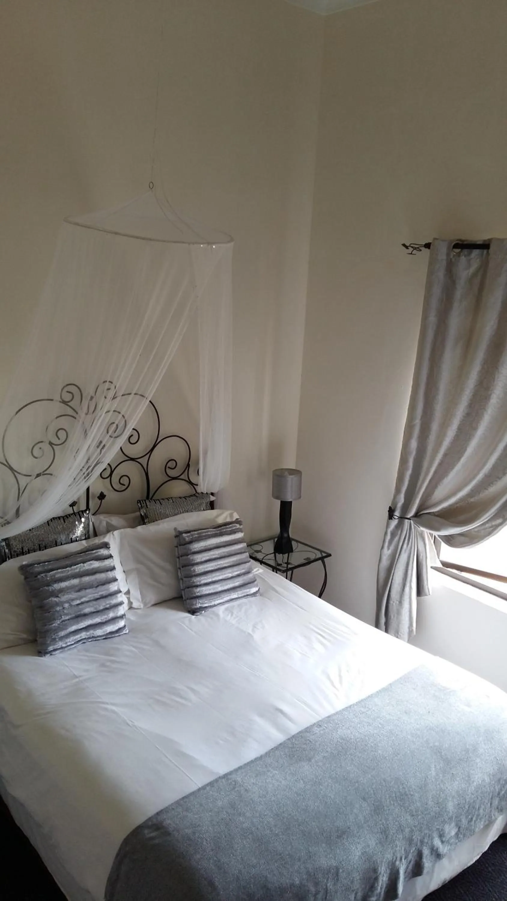 Bed in River Crossing