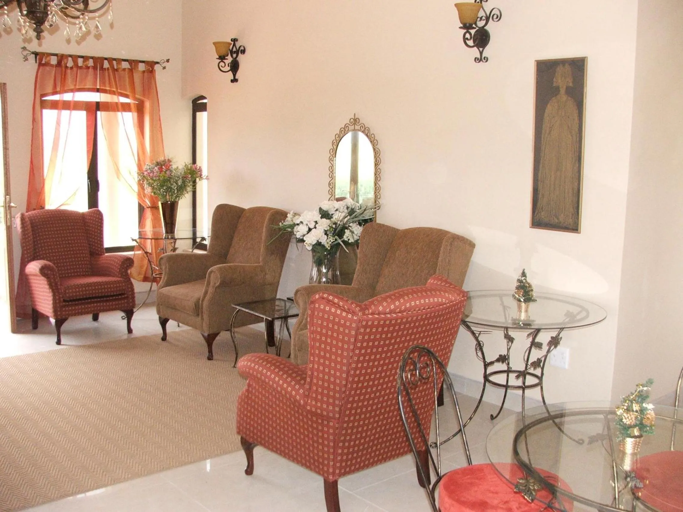 Communal lounge/ TV room in River Crossing