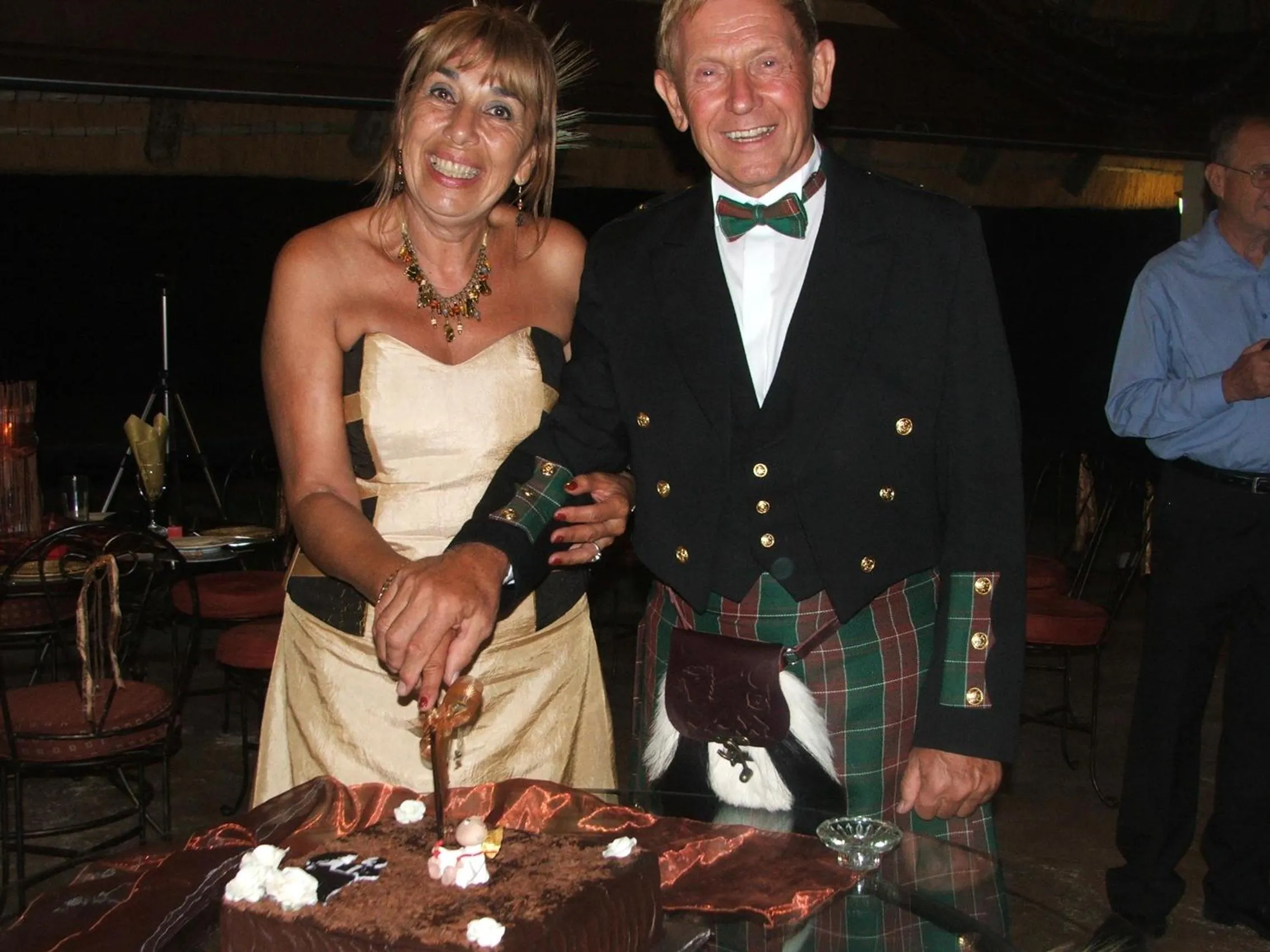 Guests in River Crossing