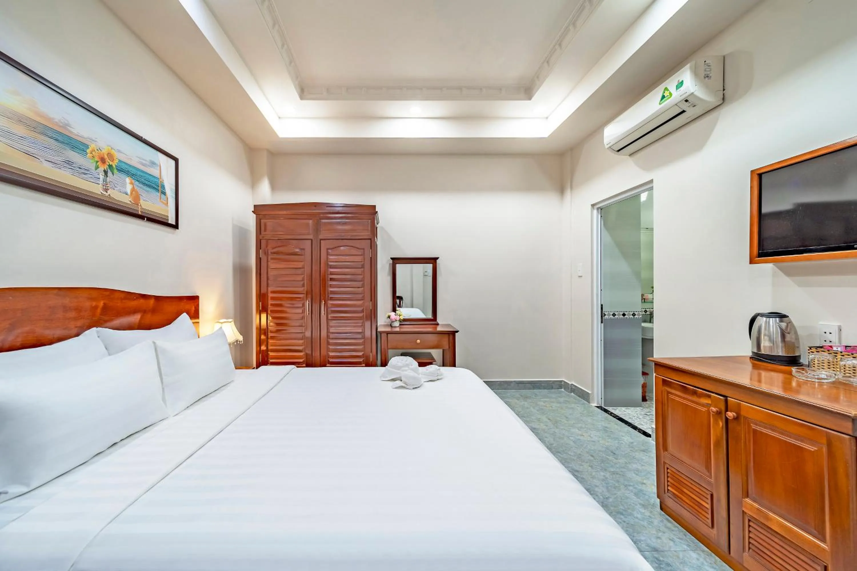 Bedroom, Bed in Venus Hotel