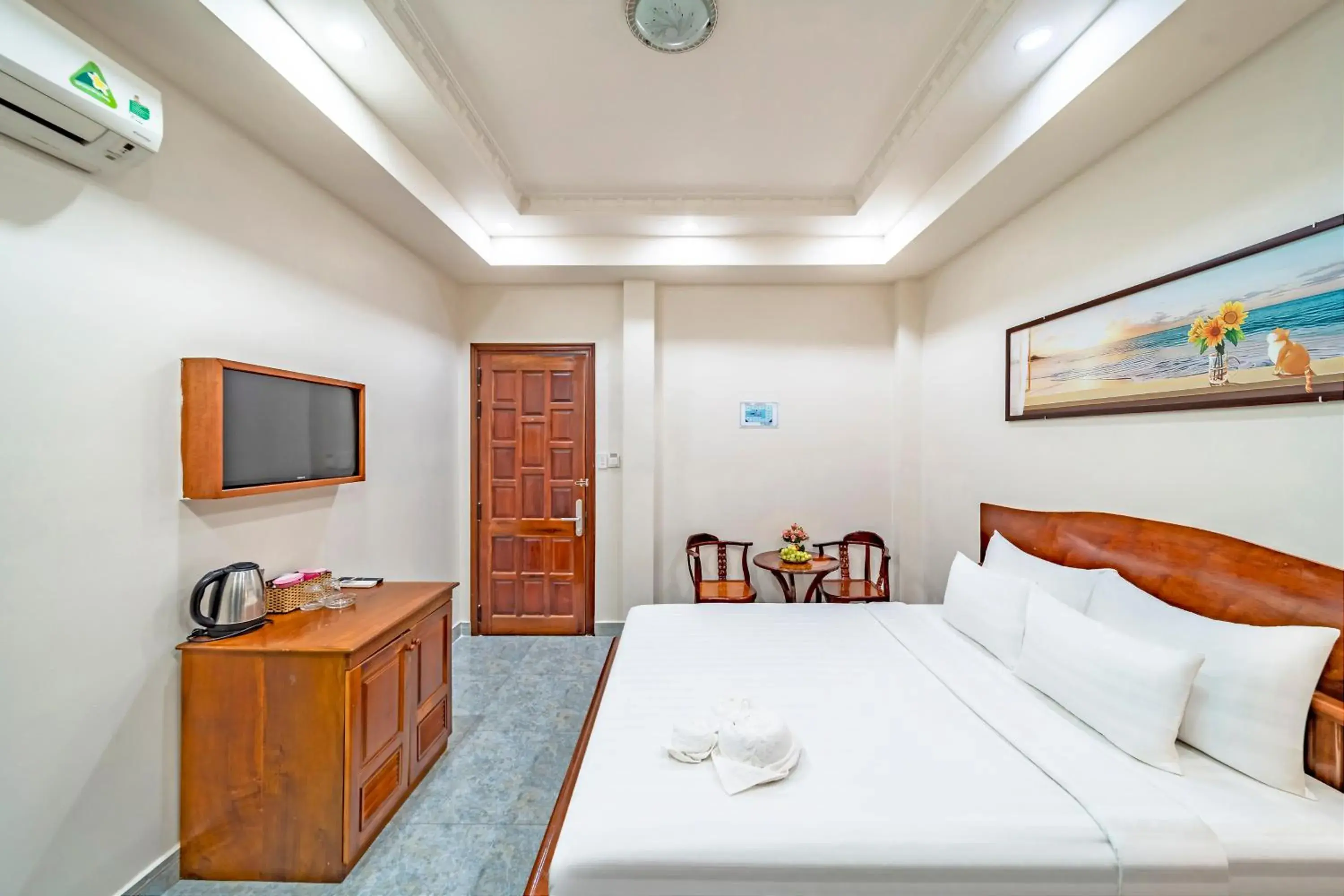 Photo of the whole room, Bed in Venus Hotel Photo of the whole room, Bed in Venus Hotel