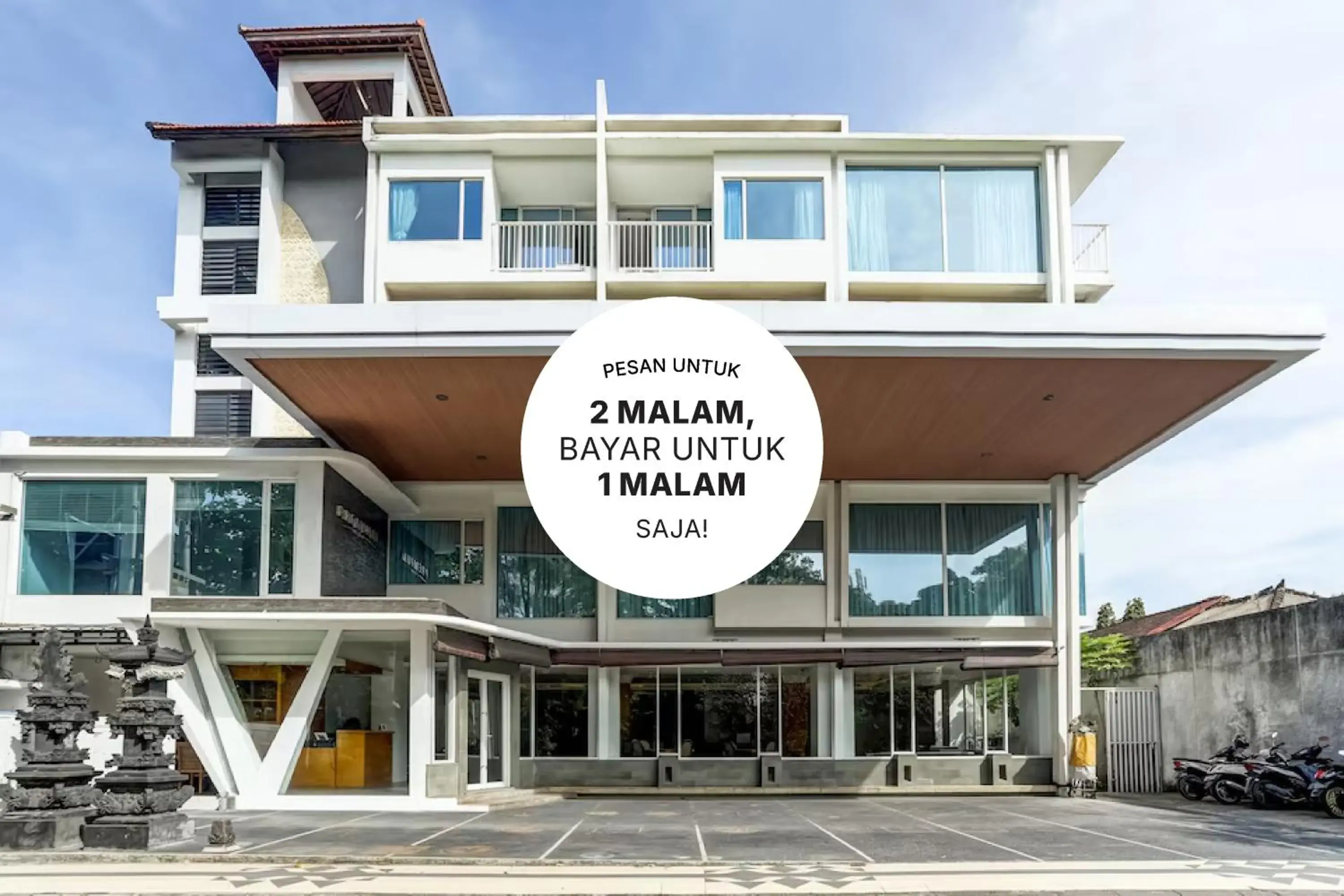 Facade/entrance in Collection O Legian Near Pantai Kuta Formerly Premium Legian Facade/entrance in Collection O Legian Near Pantai Kuta Formerly Premium Legian