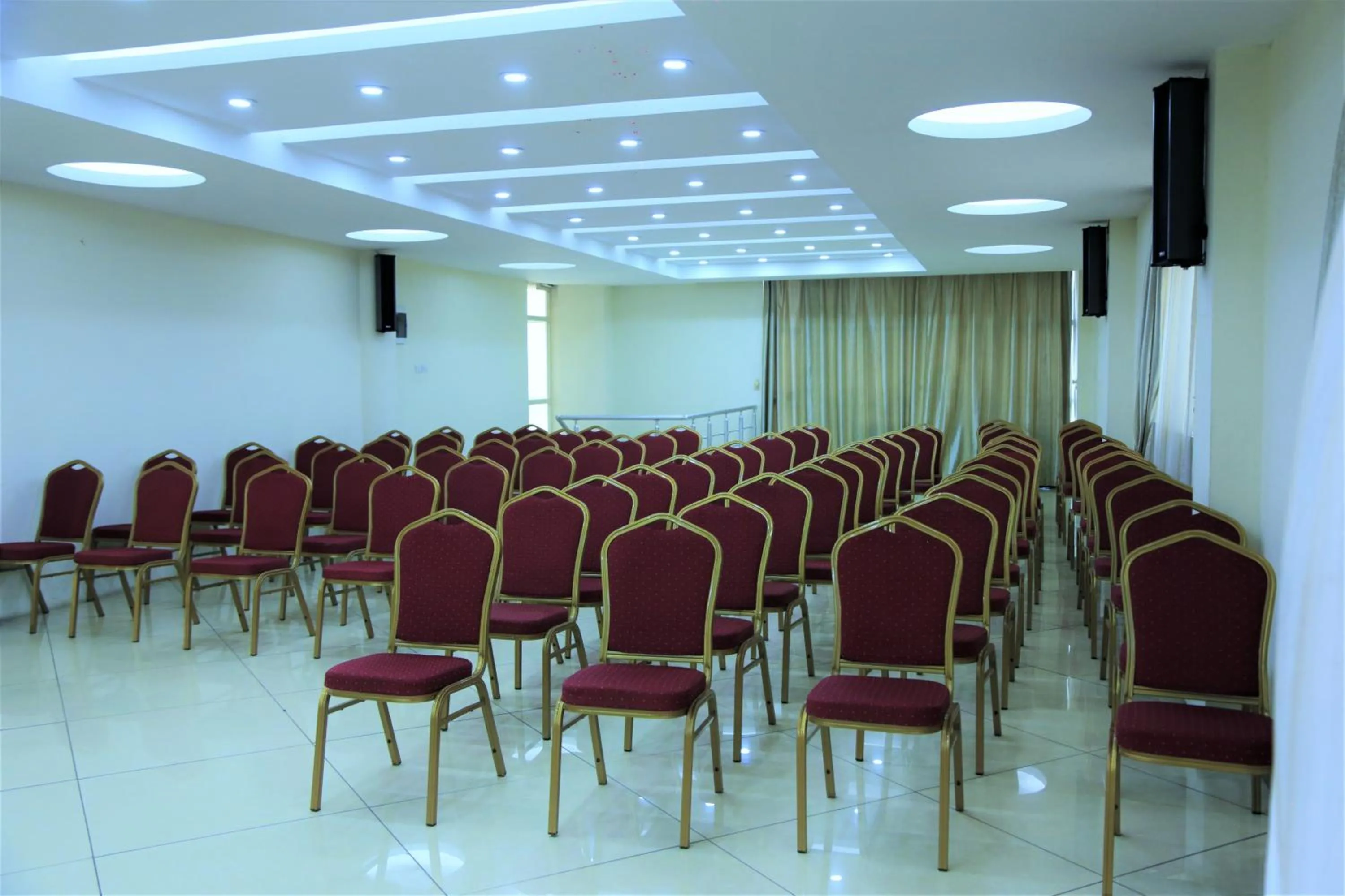 Meeting/conference room in Blue Birds International Hotel