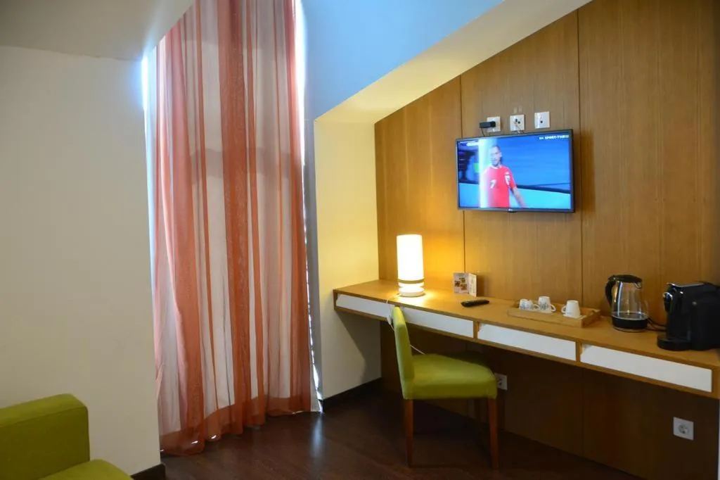 Belmonte Sinai Hotel