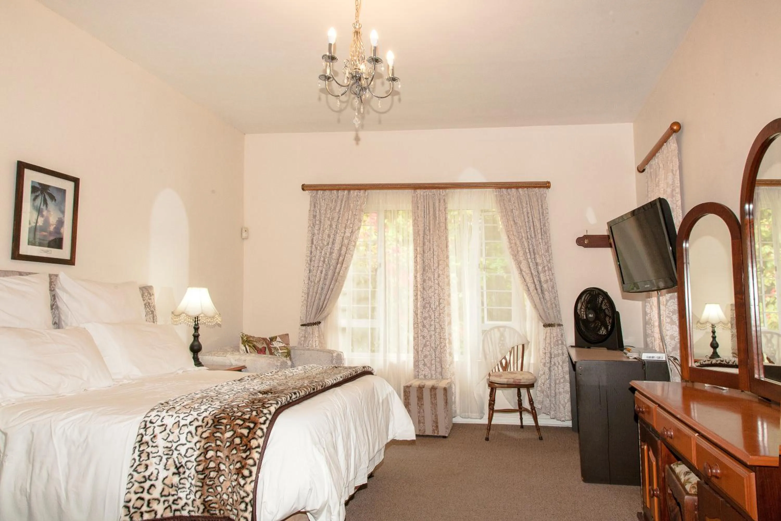 Bed in York House Guest House