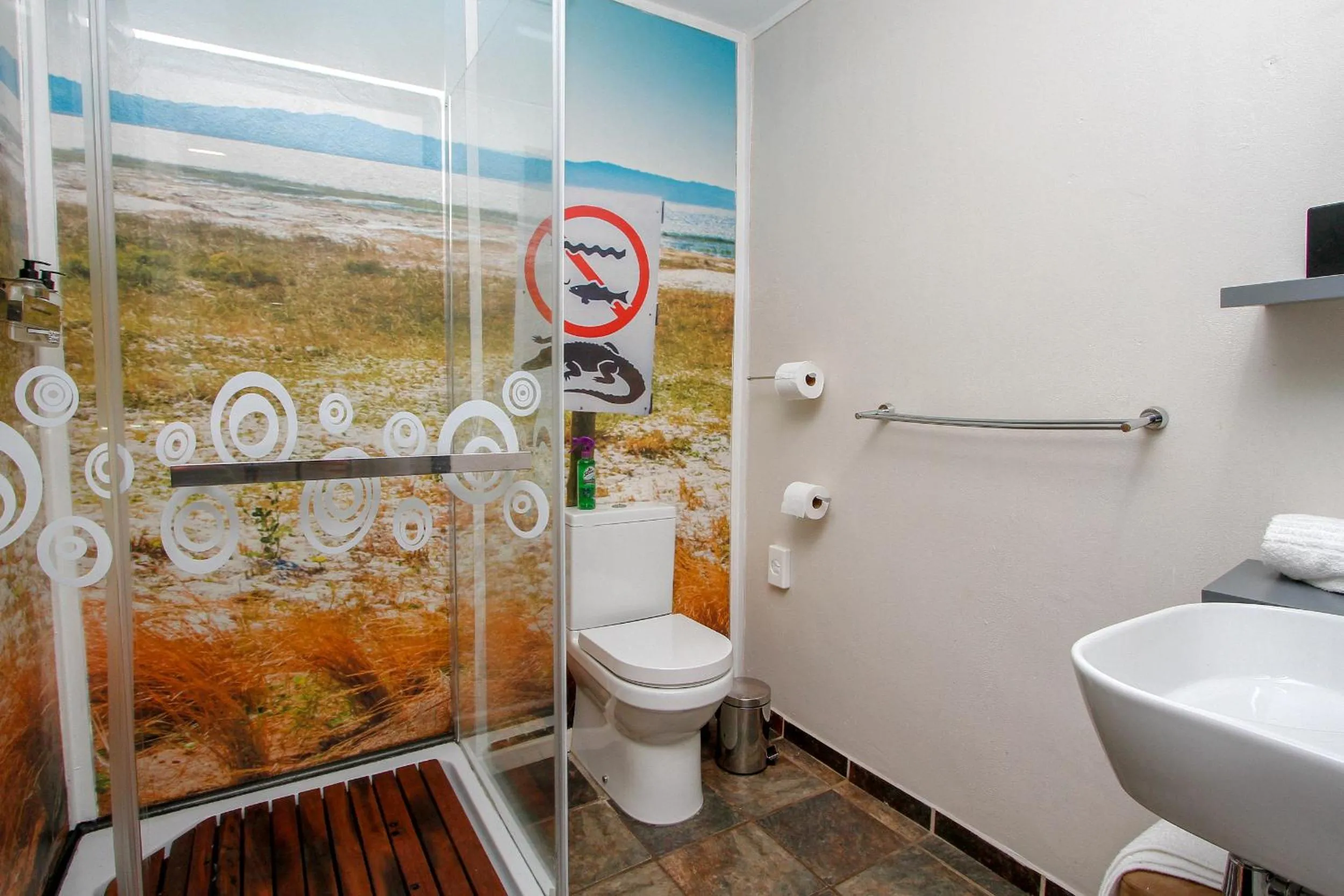Bathroom in Umlilo Guest House