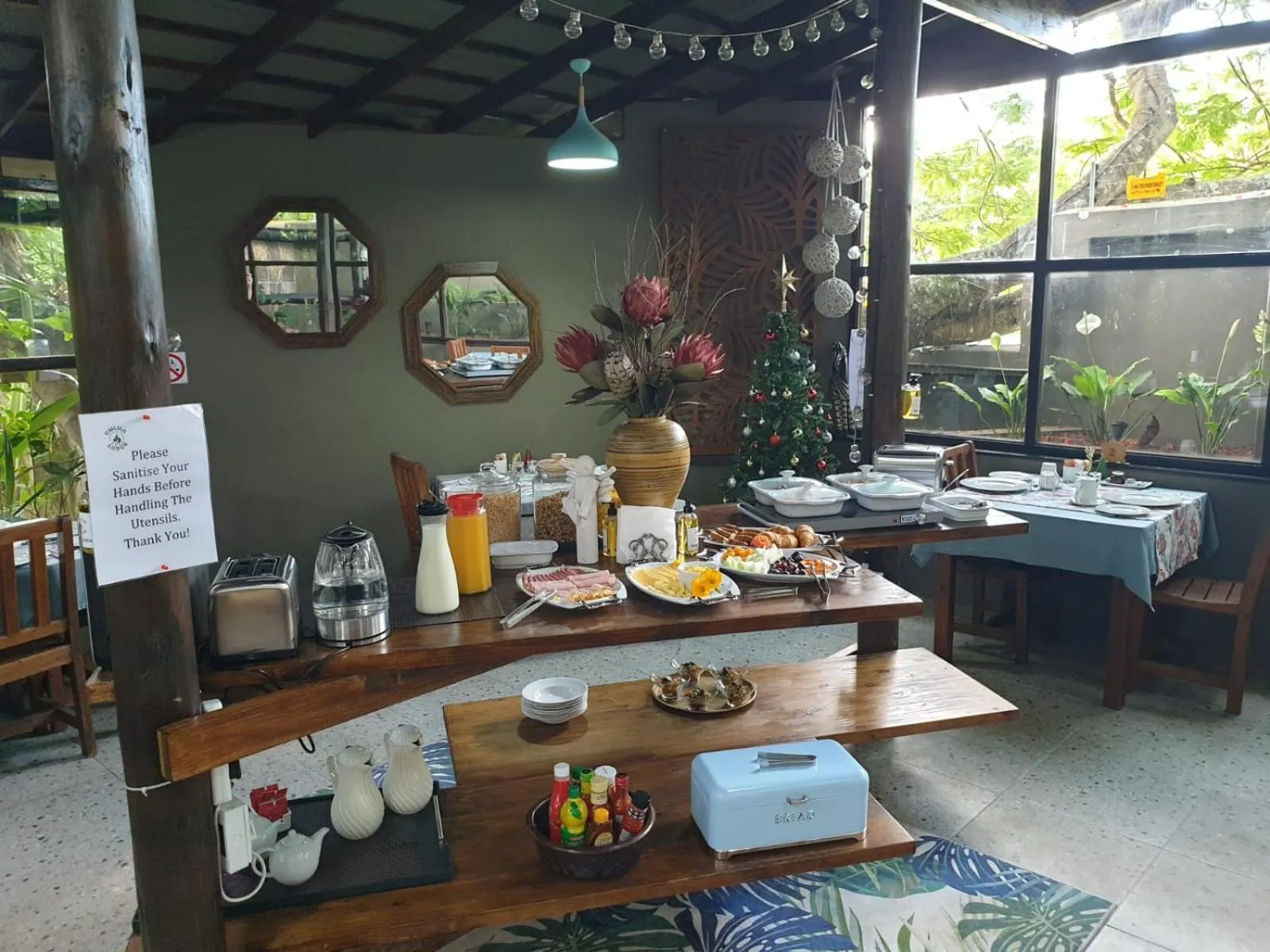 Food and drinks in Umlilo Guest House