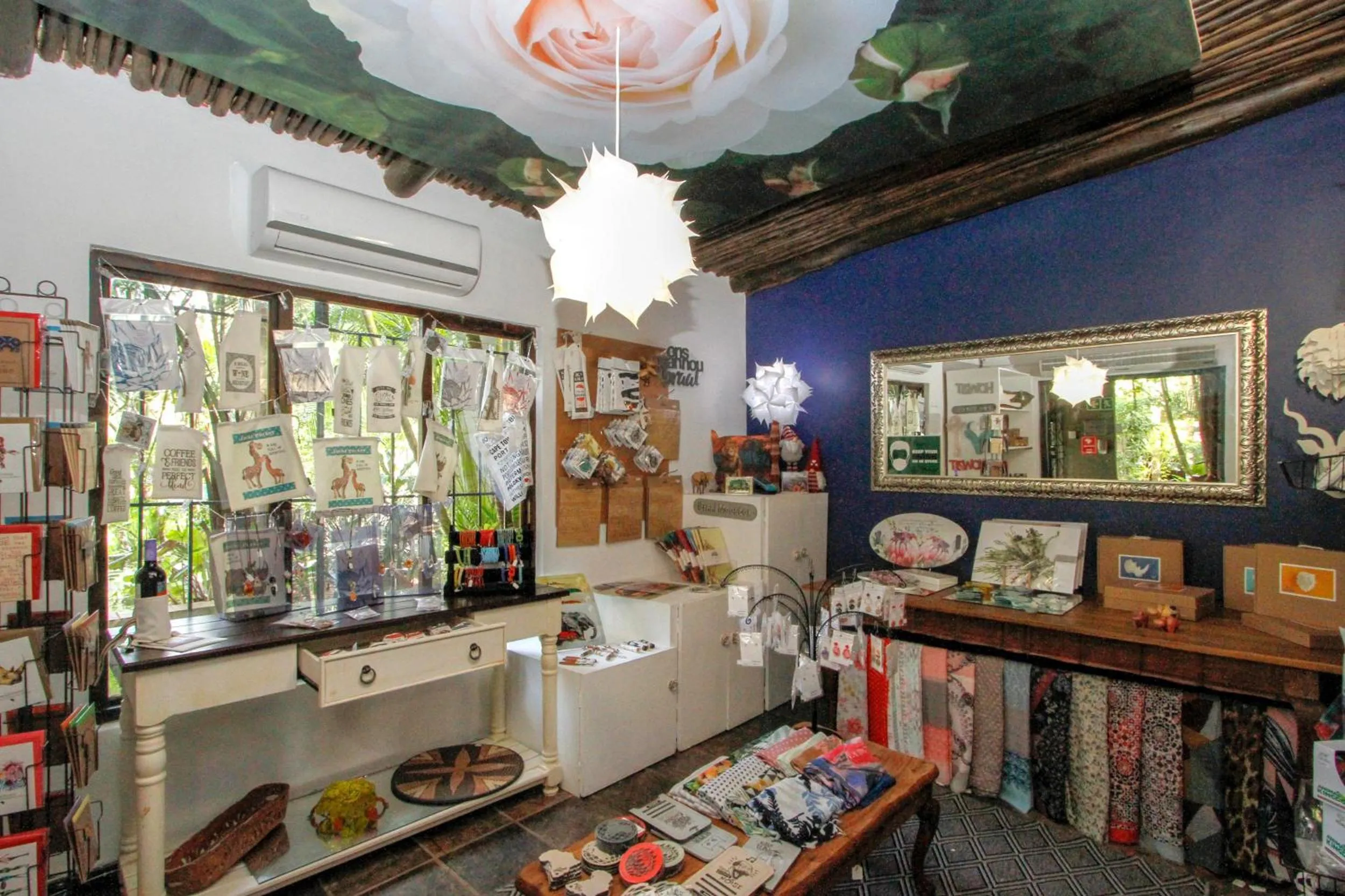 On-site shops in Umlilo Guest House