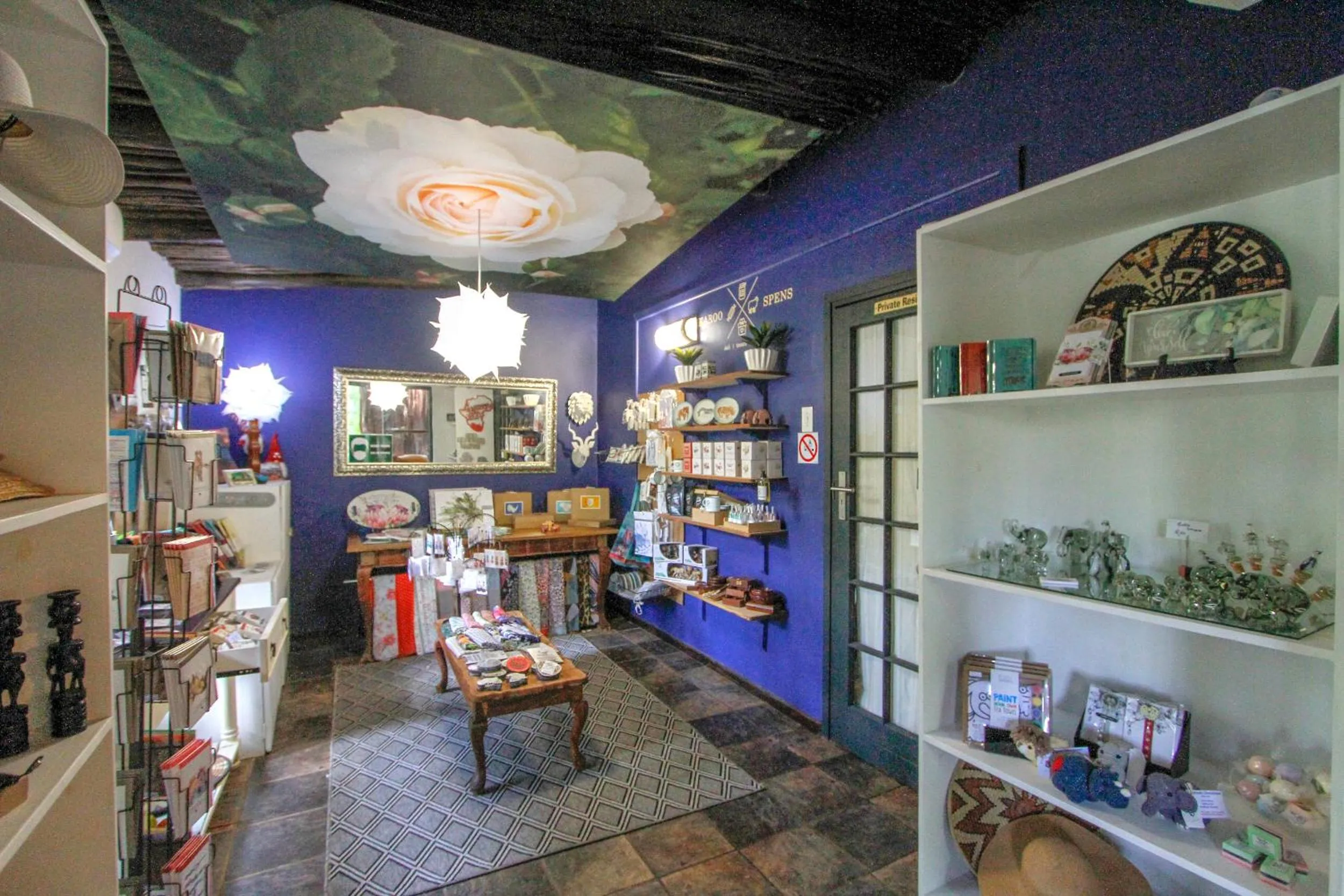 On-site shops in Umlilo Guest House