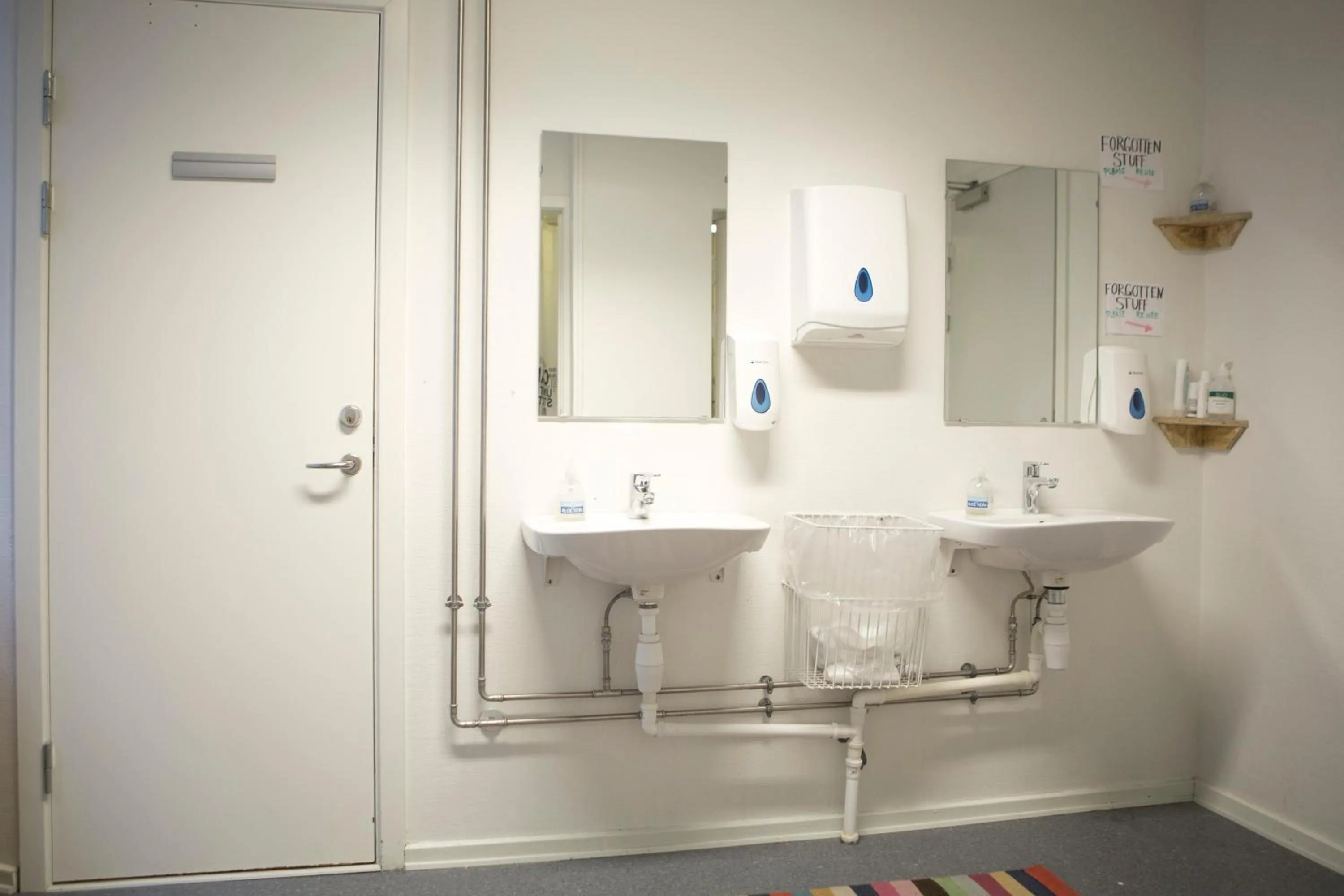 Shower in Globalhagen Hostel