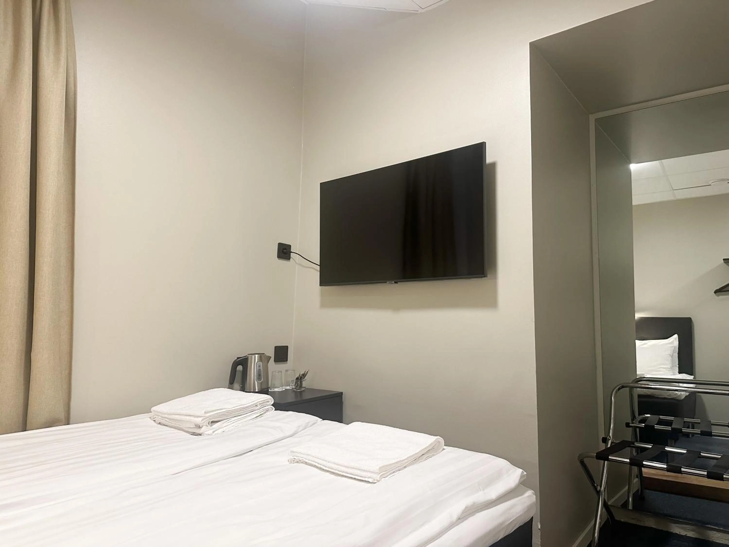 Bed in Hotel Hötorget