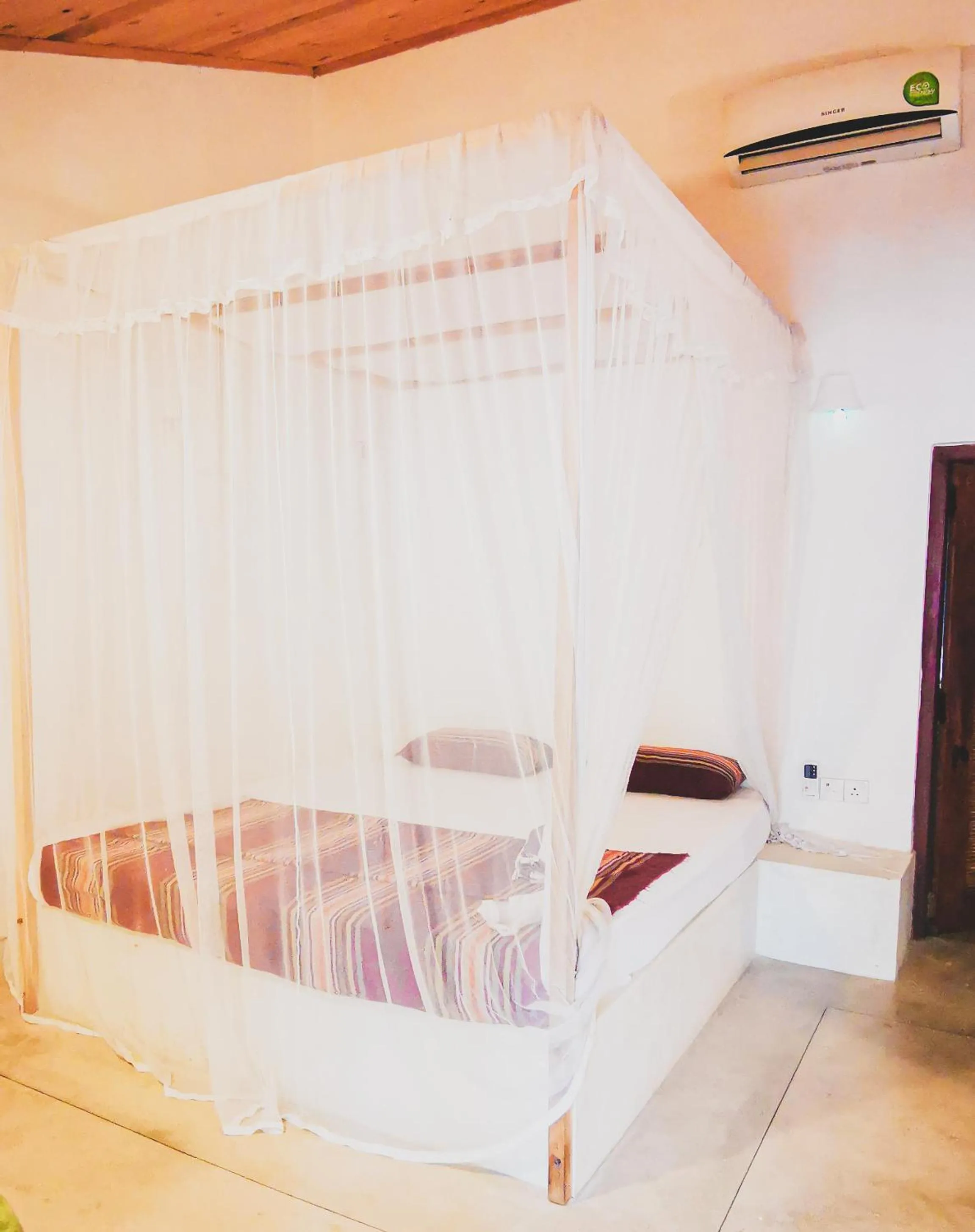 Bed in Weligama Bay Eco Villa