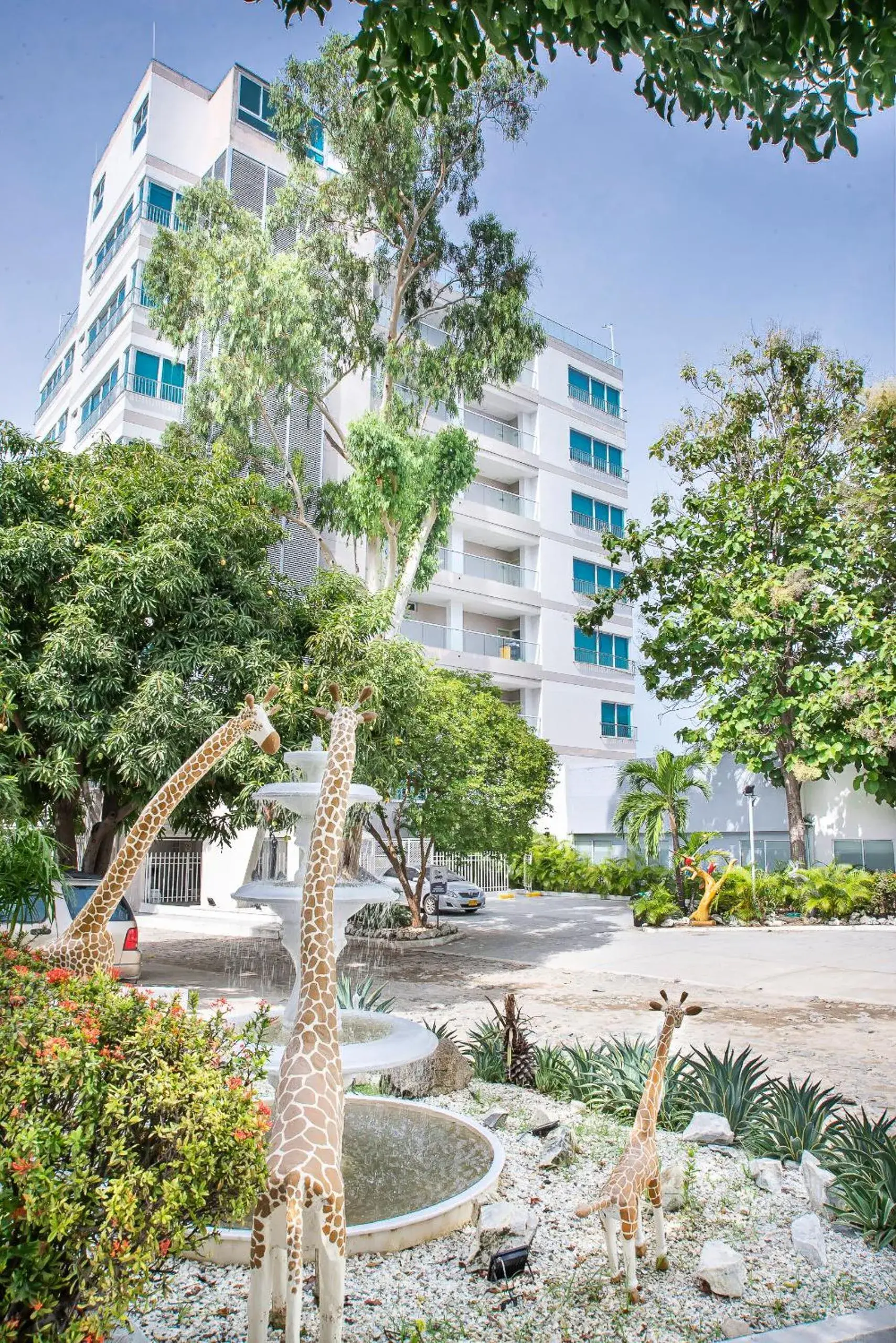 Facade/entrance in Hotel Santorini Casablanca Resort Facade/entrance in Hotel Santorini Casablanca Resort